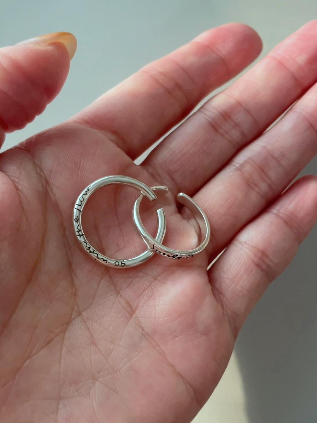 smile letter ring