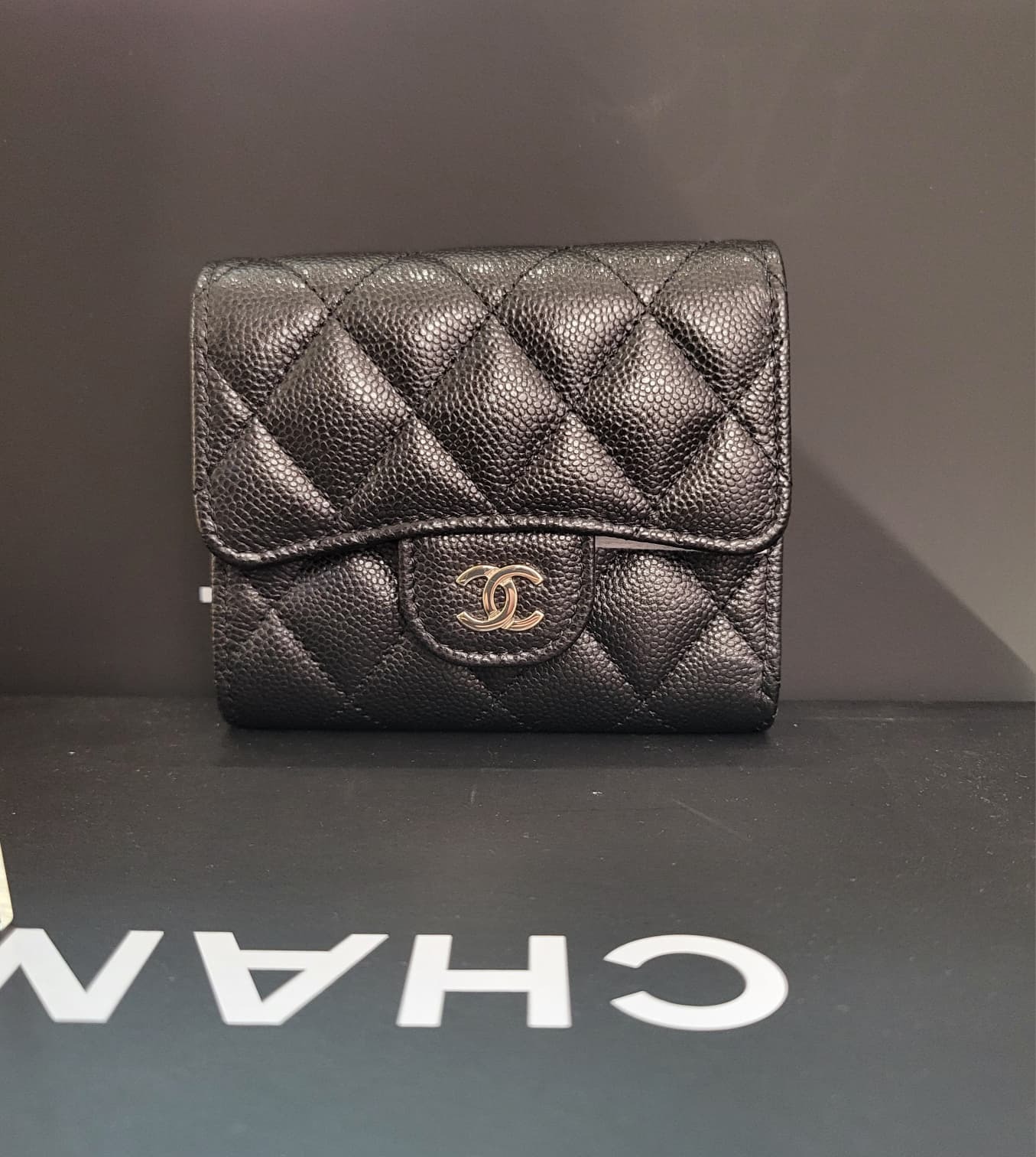 CHANEL AP0229 SMALL FLAP WALLET BLACK/GOLD