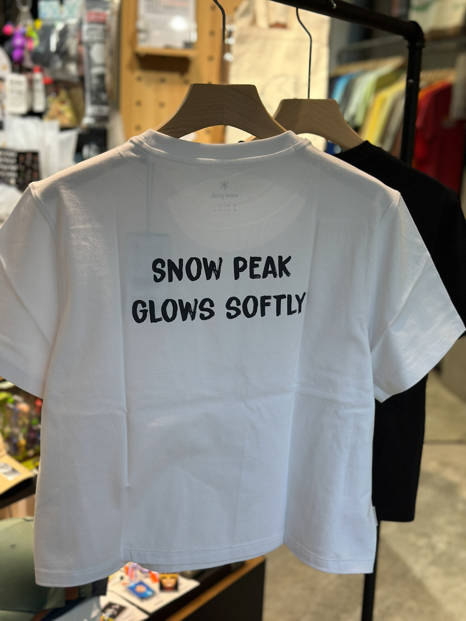 【零碼折扣】Snow Peak Cotton Women Crop Short Sleeve T-shirt 女款 棉質 文字短tee 短版 S25MWFTS65