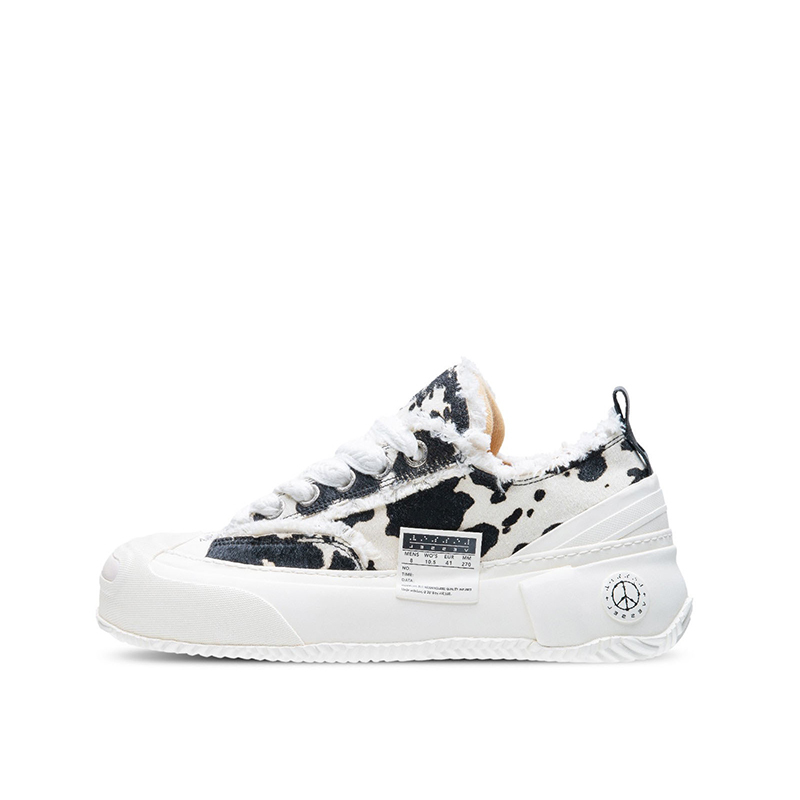 【代購】VESSEL G.O.P. 2.0 Marshmallow Lows Cow Print Low top Canvas Shoes Unisex Black White F22X71B