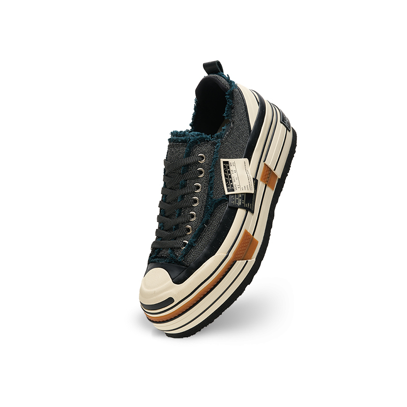 【代購】VESSEL Double Side Label Ladder Climbing Shoes Open Ended Smile 3M Reflective Low top Canvas Shoes Unisex Black F24X56B