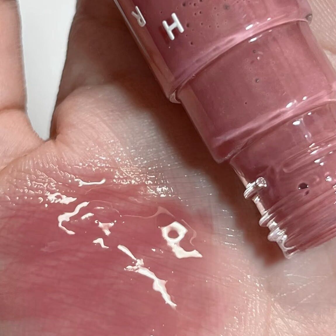 HERMES  - Hermesistible Infused Care Oil 滋養護唇油 #05 Rose Kola