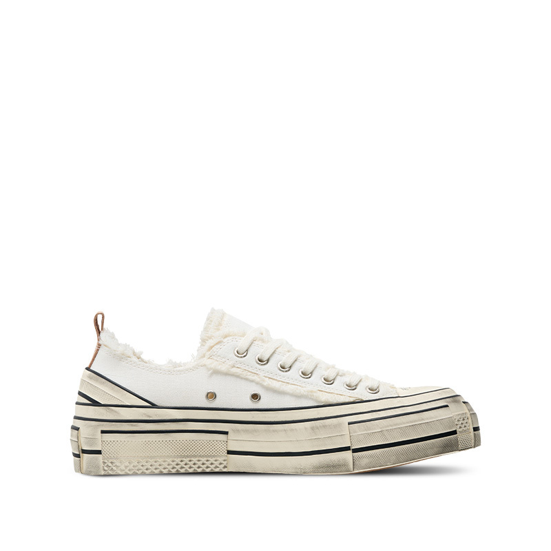 【代購】VESSEL Studs Slip Resistant Abrasion Resistant Low top Canvas Shoes Unisex White S23X18W
