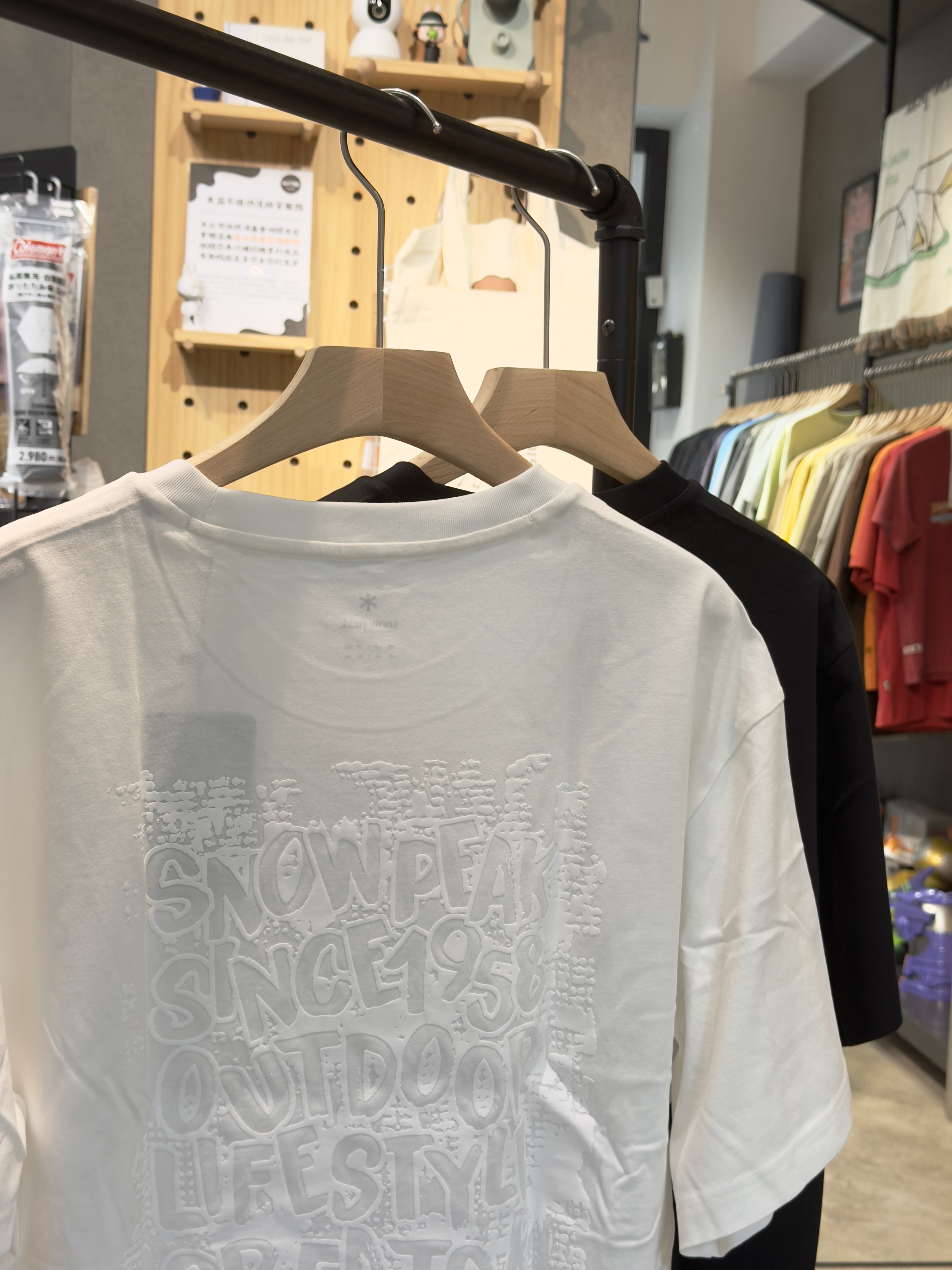 【零碼折扣】Snow Peak Cotton Foaming Lettering Short Sleeve T-shirt 立體 泡泡文字 短tee S25MMFTS58