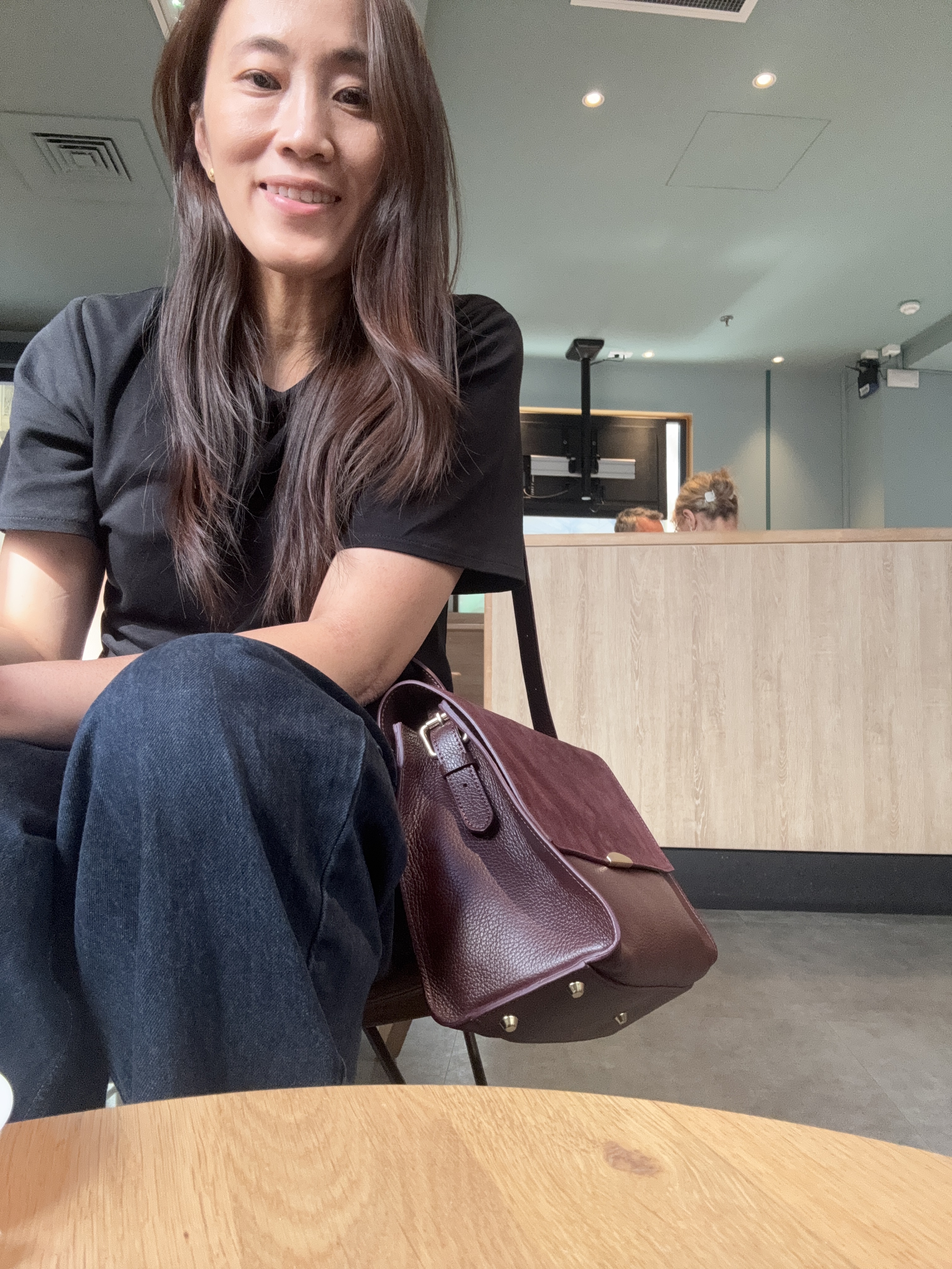 Cherry Paris Leather ANDRÉA SUÈDE 4239 - Bordeaux 酒紅色