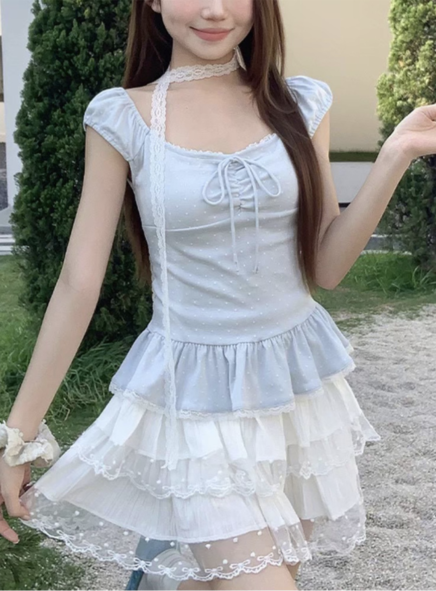 JP1280｜少女氣息🐚⋆❀˖°🫧 波點蕾絲邊下擺荷葉袖連頸帶上衣