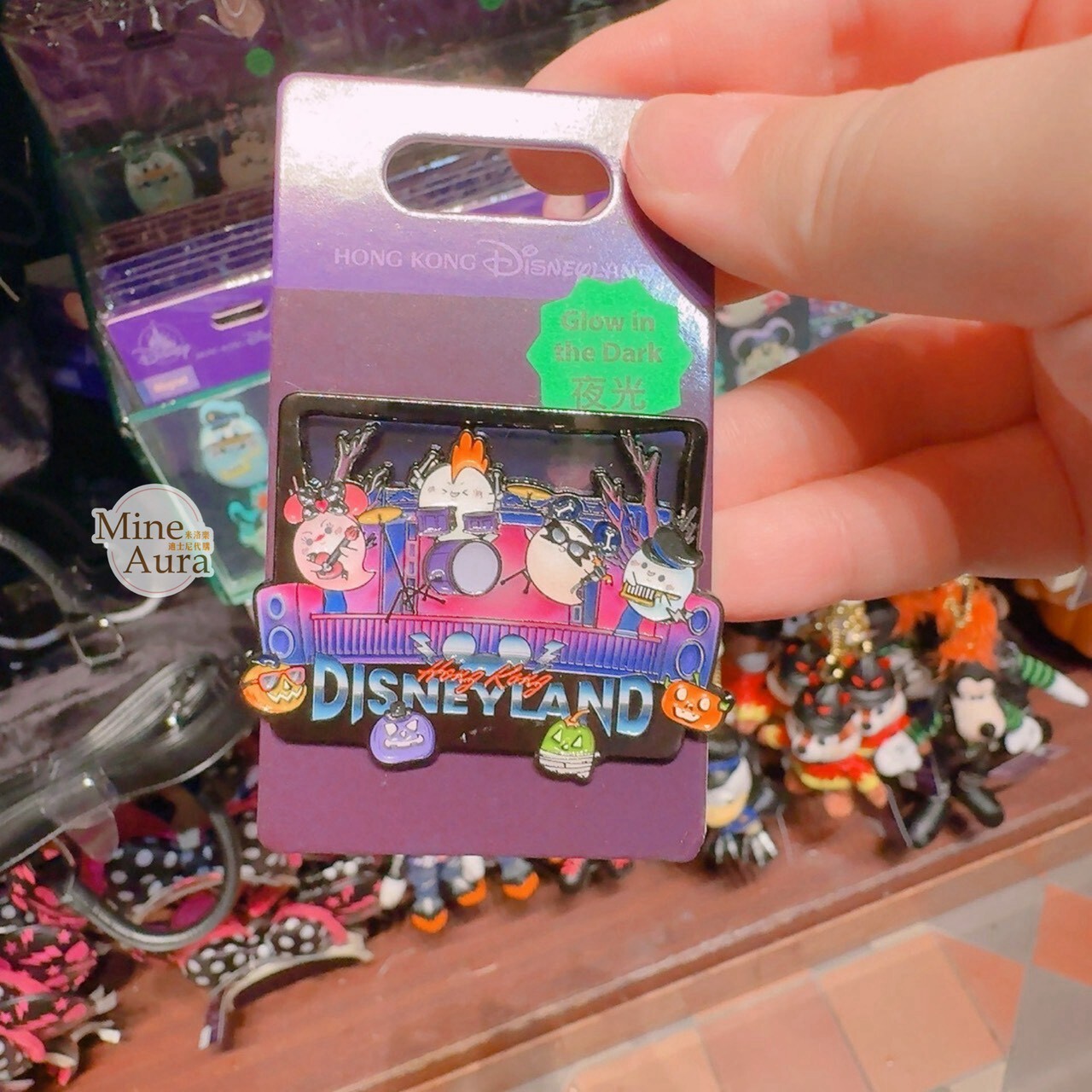 2026 萬聖節限定 米奇 Mickey 與好友們 鬼馬搖滾樂隊系列 米奇 Mickey 米妮 Minnie 小鬼 造型 夜光 徽章 PIN -香港迪士尼樂園