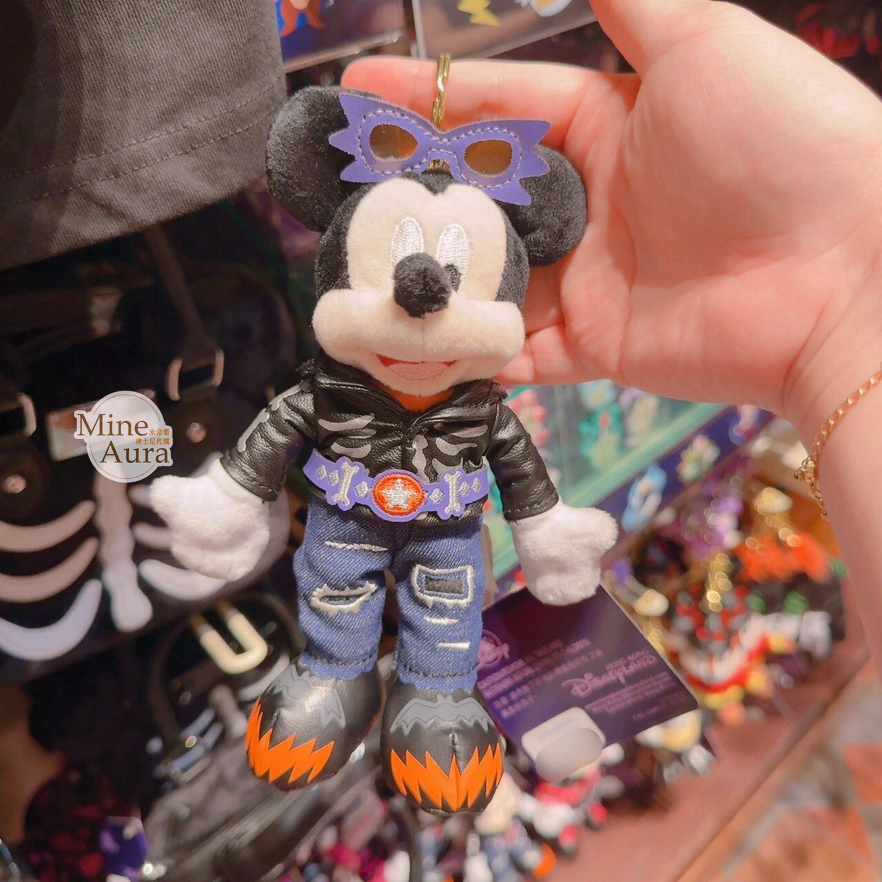2026 萬聖節限定 米奇 Mickey 與好友們 鬼馬搖滾樂隊系列 米奇 Mickey 造型 絨毛 吊飾 鑰匙圈 -香港迪士尼樂園