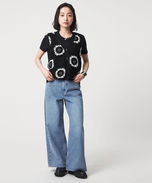 CITEN / Crochet-style knit vest