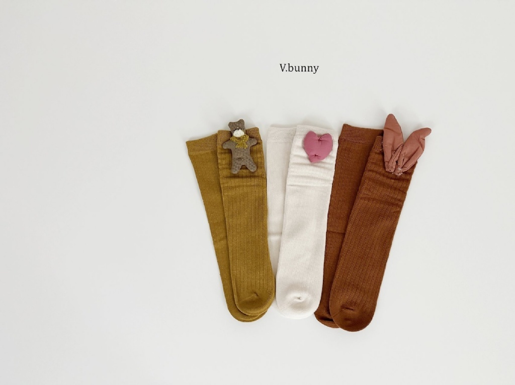 正韓秋Vbunny 立體小熊愛心襪(三入)