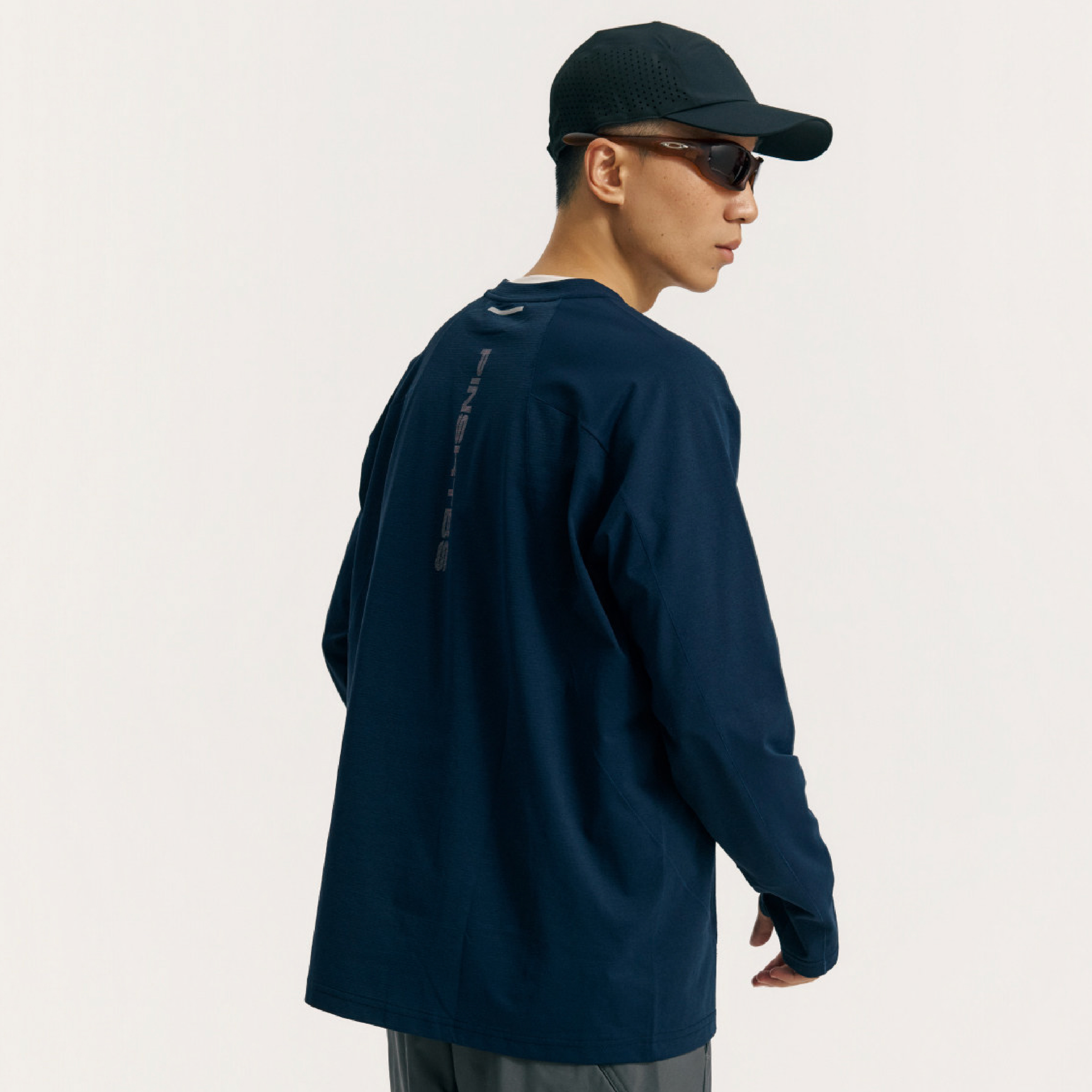 PIN SKTBS Cut Long-Sleeves 機能剪裁長袖Tee [P-T5326]
