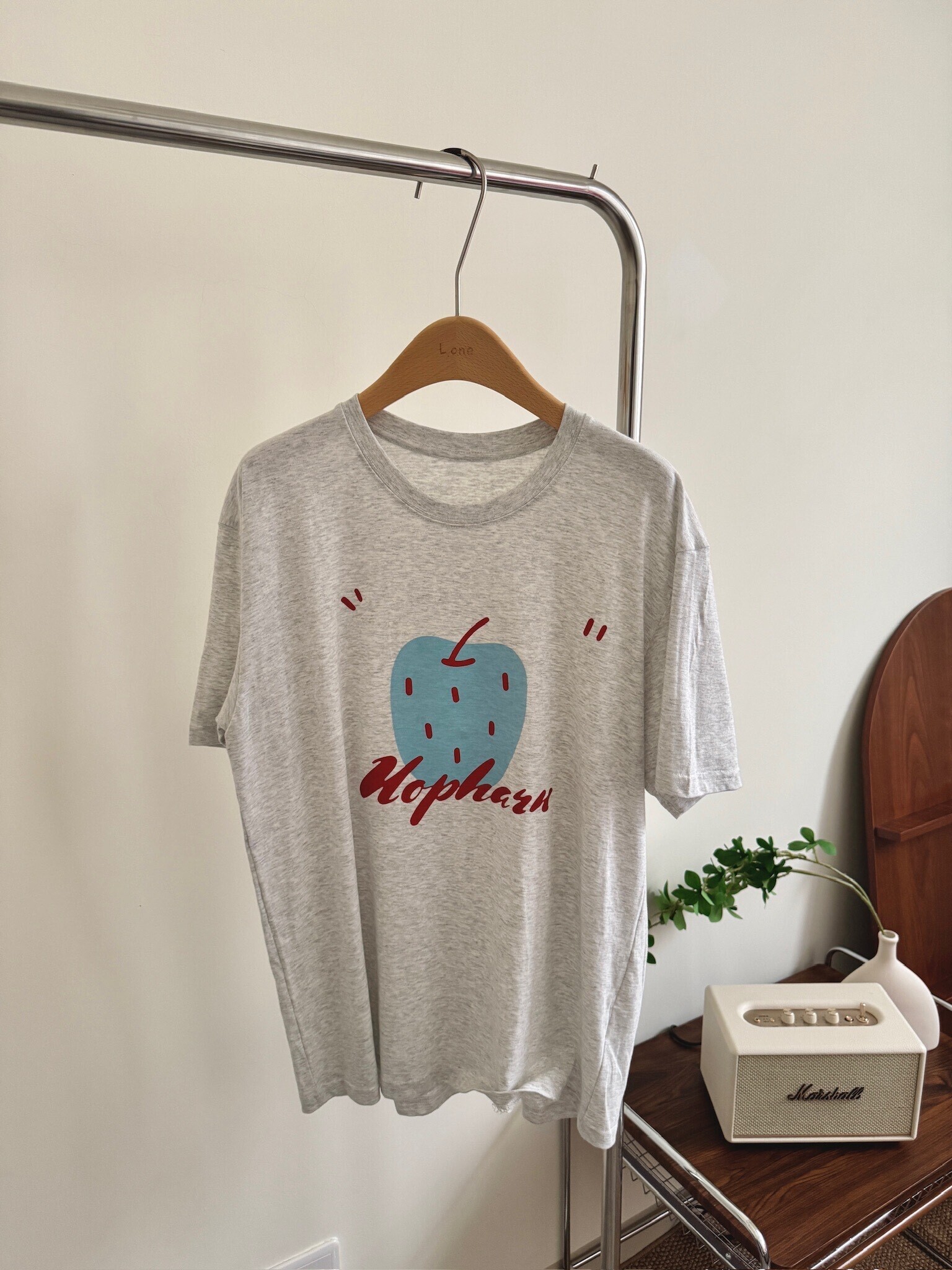 一顆水果大tee