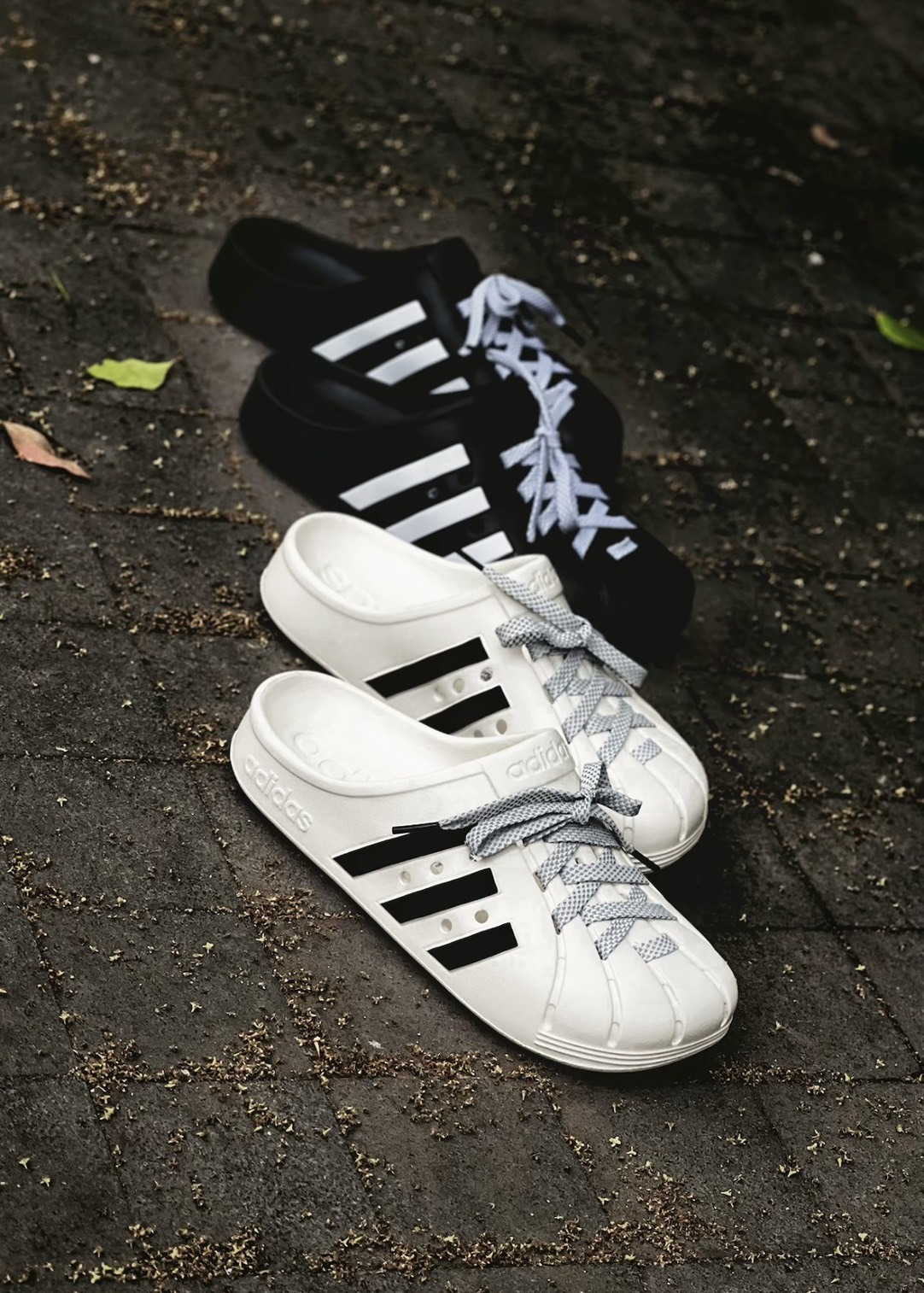 【預購】ADIDAS ADILETTE CLOGS 懶人鞋 拖鞋 防水 奶油白 白色 黑線 鞋帶款 男女鞋 JH9849