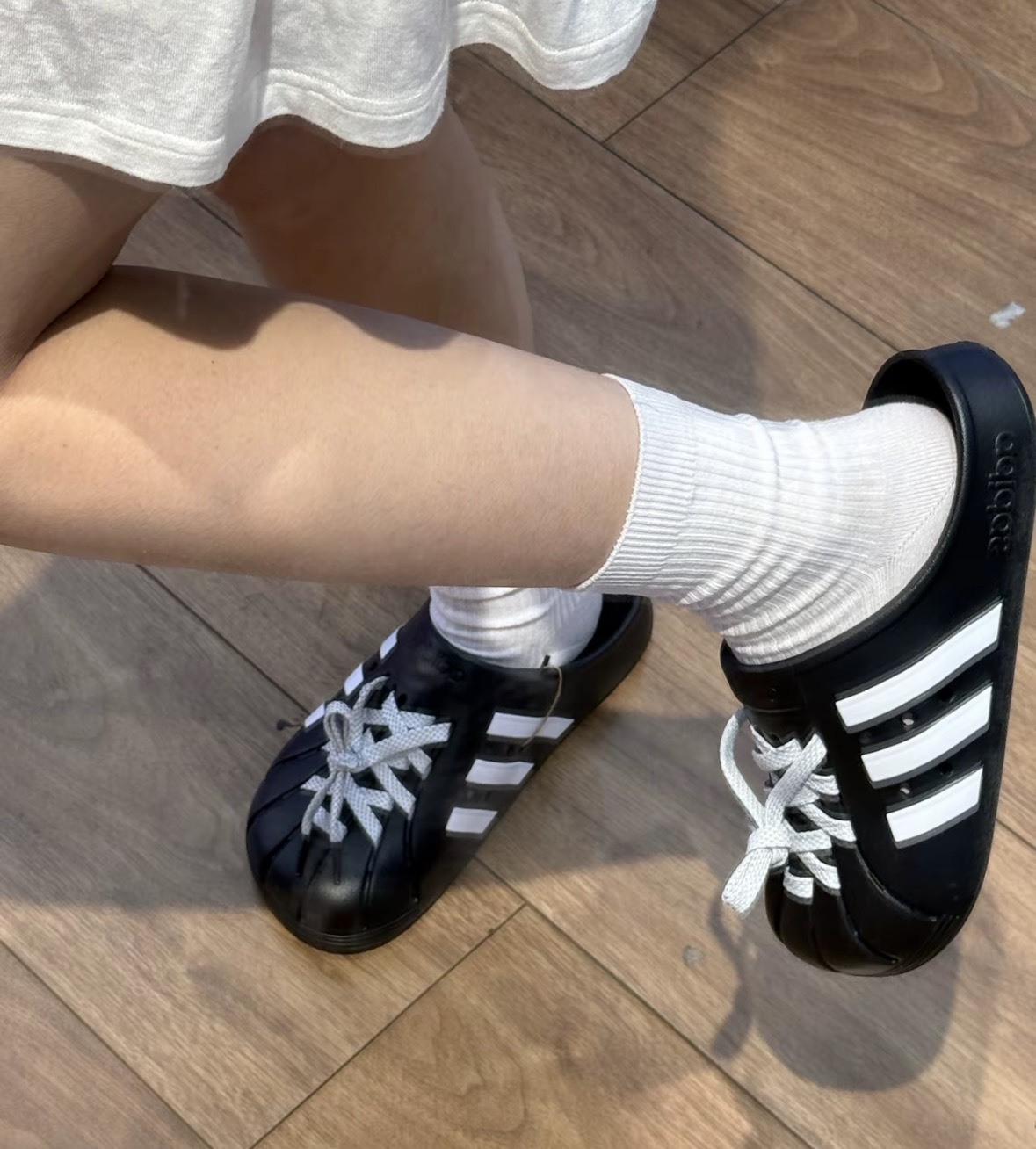 【預購】ADIDAS ADILETTE CLOGS 懶人鞋  拖鞋 防水 黑色 黑白 鞋帶款 男女鞋 JH9848