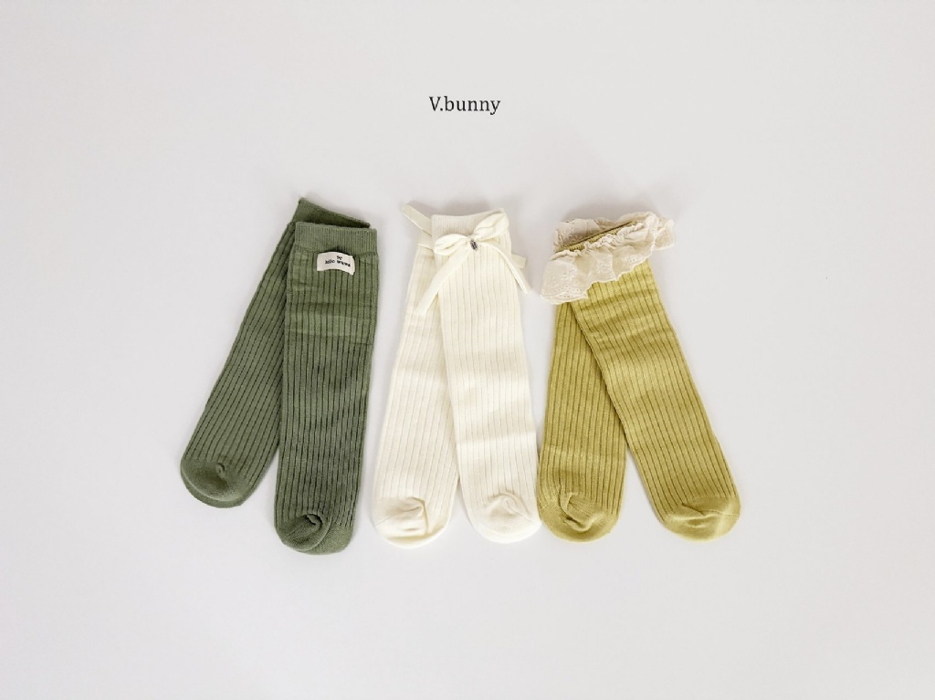 正韓秋Vbunny 秋色系蕾絲襪襪(三入)