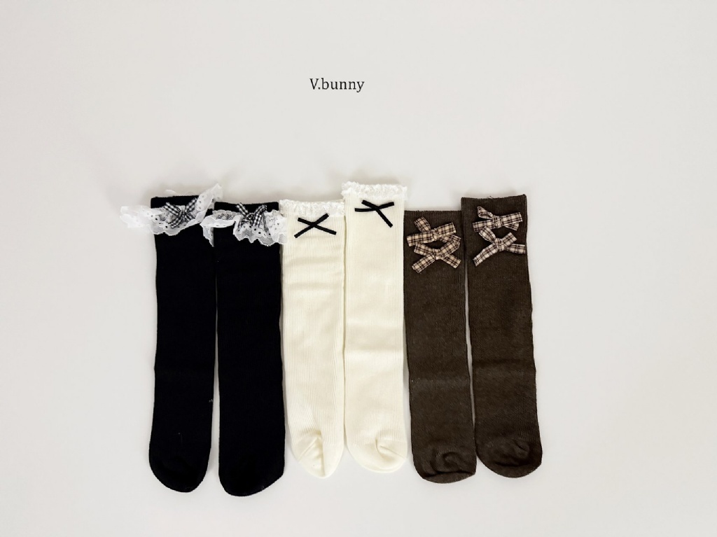 正韓秋Vbunny 經典三色甜美蕾絲襪(三入)