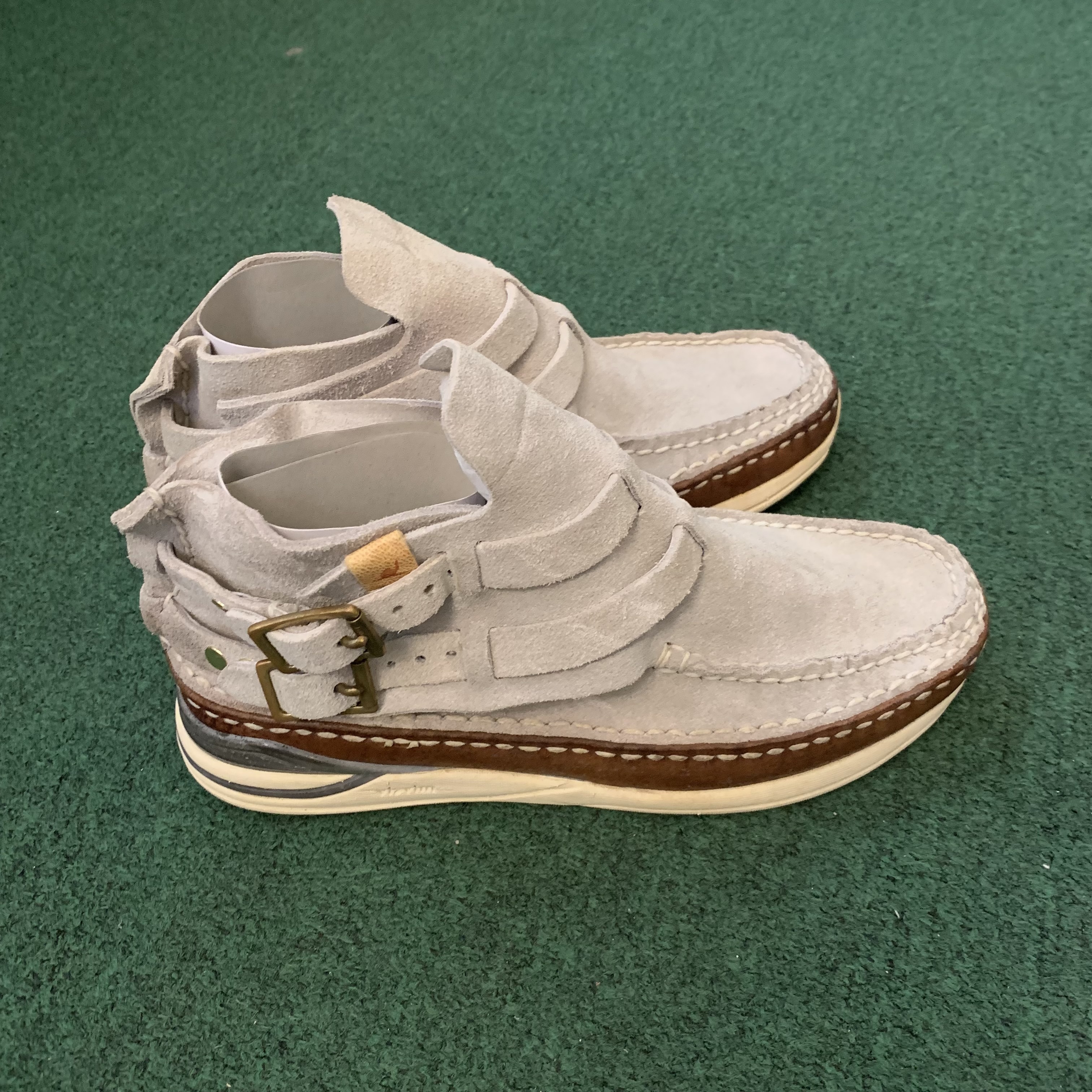 HB SHOP DISPLAY SALE: VISVIM MESA MOC-FOLK *NO SHOES BOX - SAND SIZE 8 IN STOCK NOW (現貨發售中)