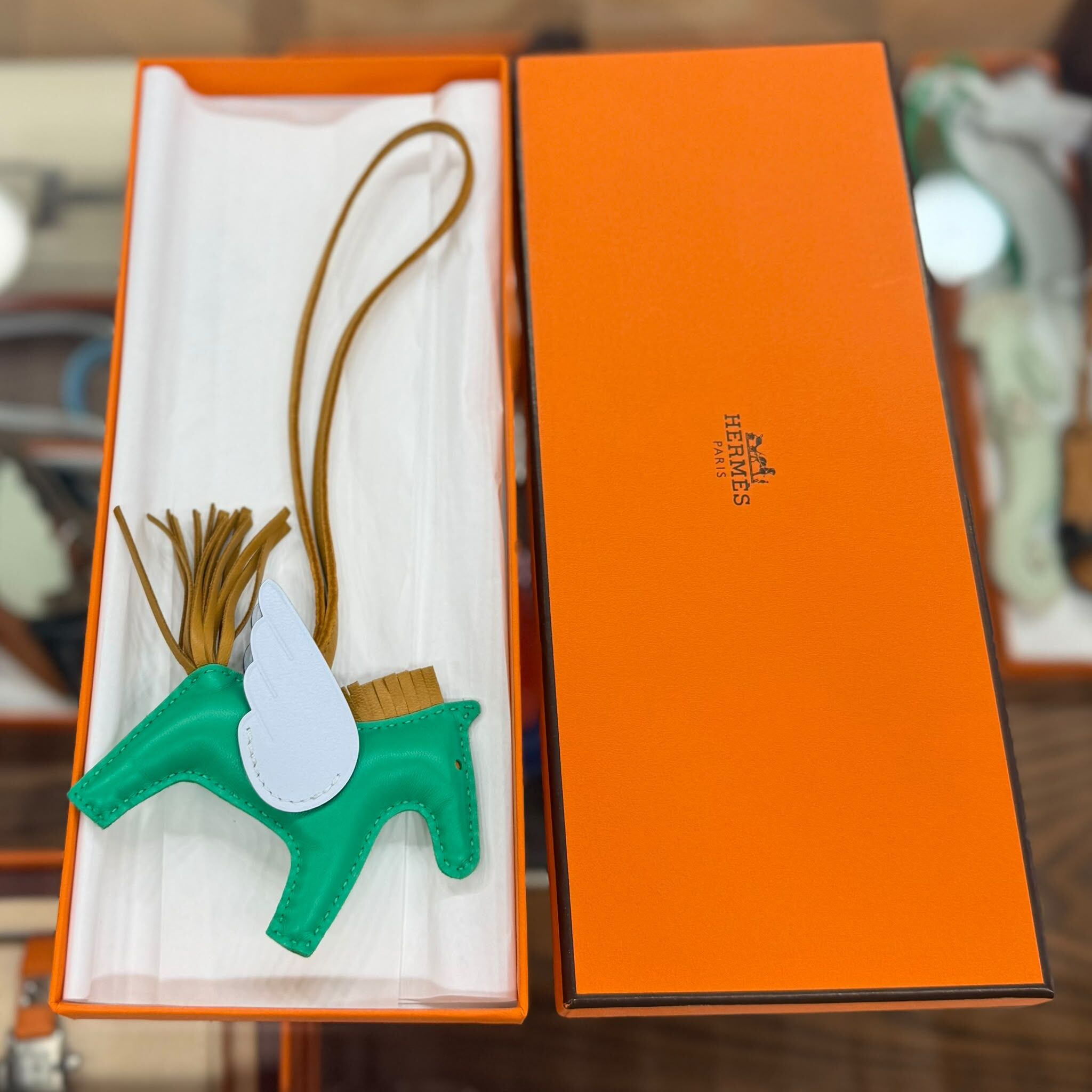 BRAND NEW HEMRES RODEO PM CHARM 薄荷/芝麻/藍 STAMP Z #愛馬仕飛馬挂飾