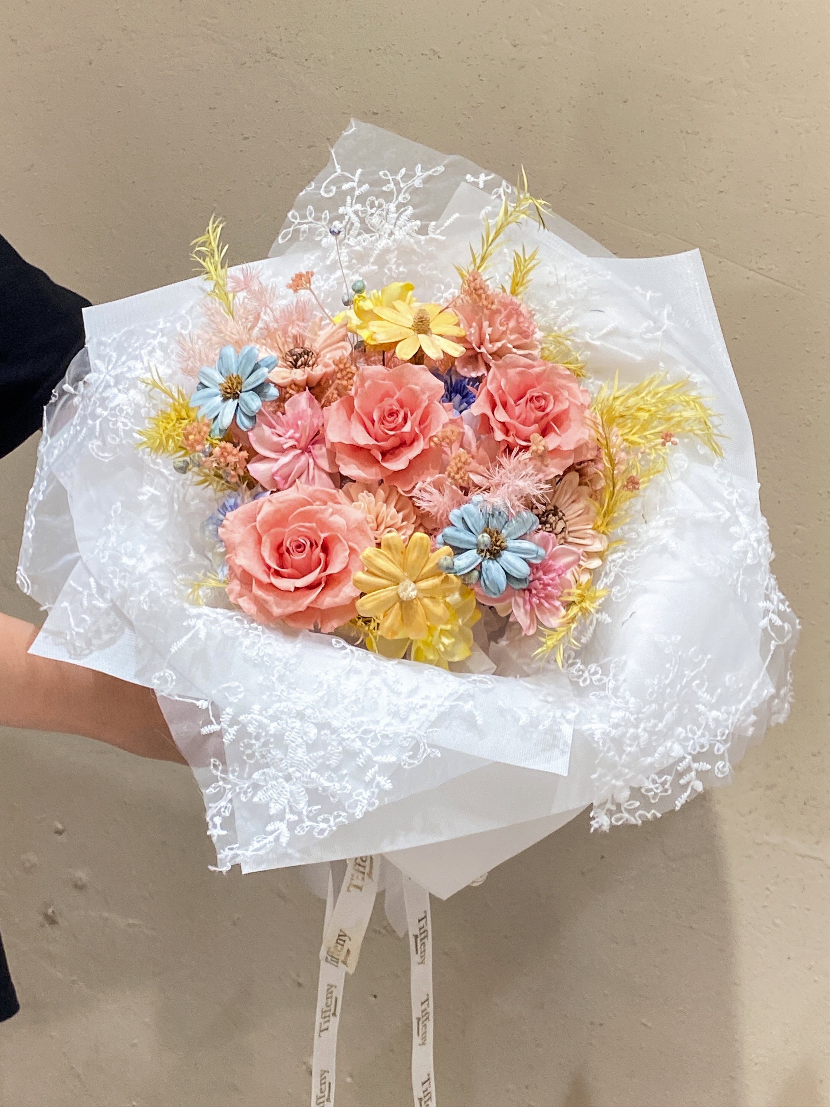 繽紛花園 蕾絲感永生花束