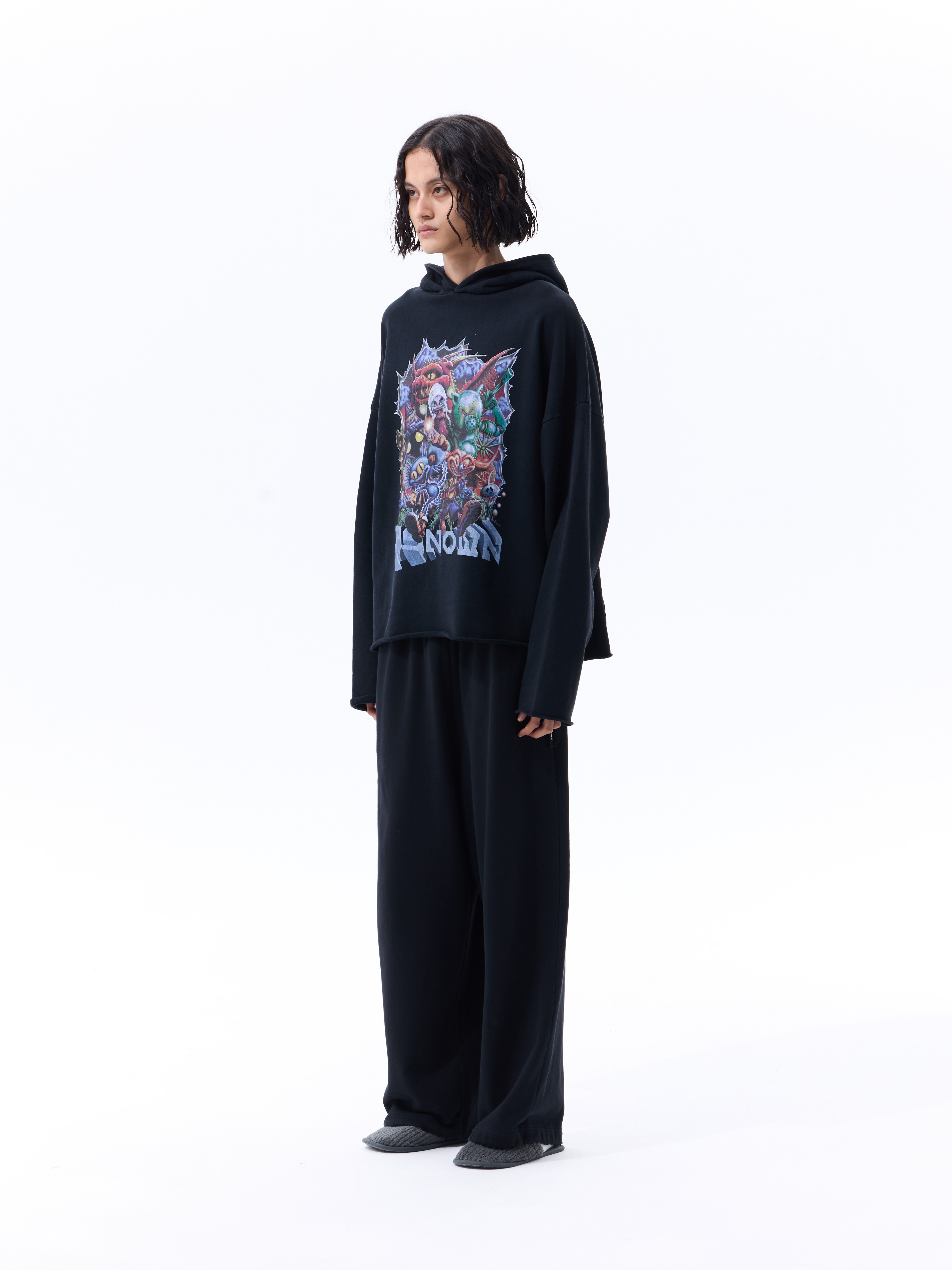 PSN/OWN 人物大集結 不收邊 短版帽T PSN ENTERTAINMENT HOODIE P/O-SS26-1018