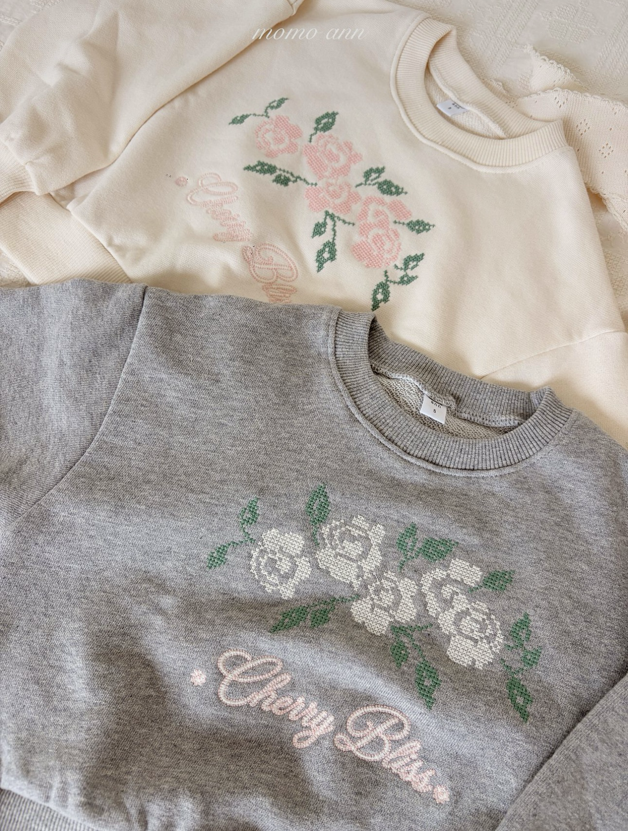 MOMO ANN Rose Sweatshirt（With Mom）