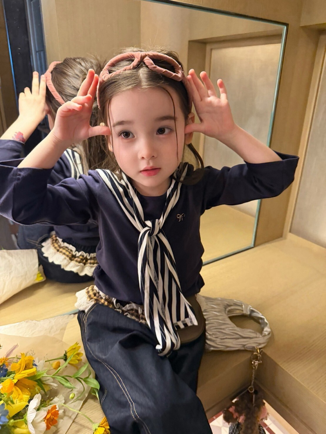 海軍藍小蝴蝶上衣