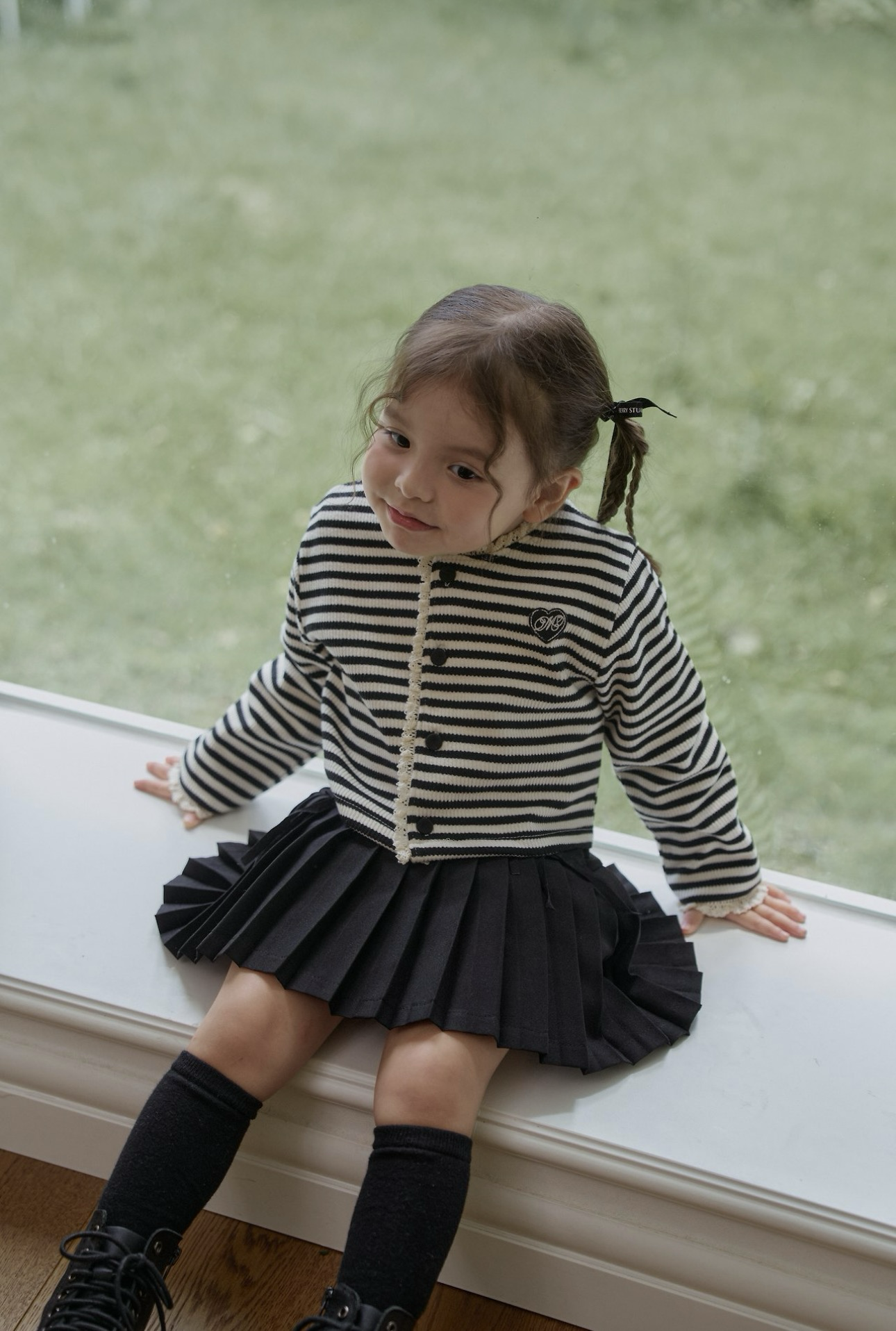 MOMO ANN Ribbon Pleats Skirt