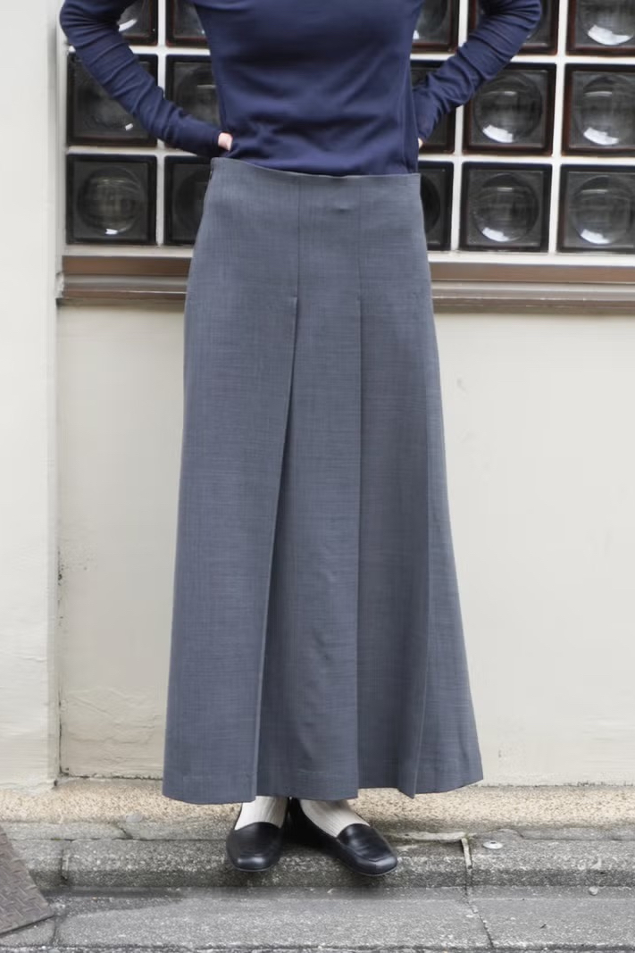MY ASYMMETRIC PLEATED SKIRT
