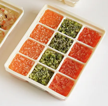 【Baby & I】Korea Silicone Baby Food Jelly Cube Storage (12 Cubes) [Cream]