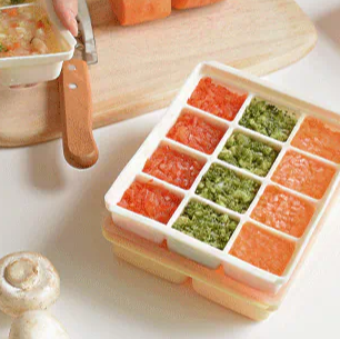 【Baby & I】Korea Silicone Baby Food Jelly Cube Storage (12 Cubes) [Cream]