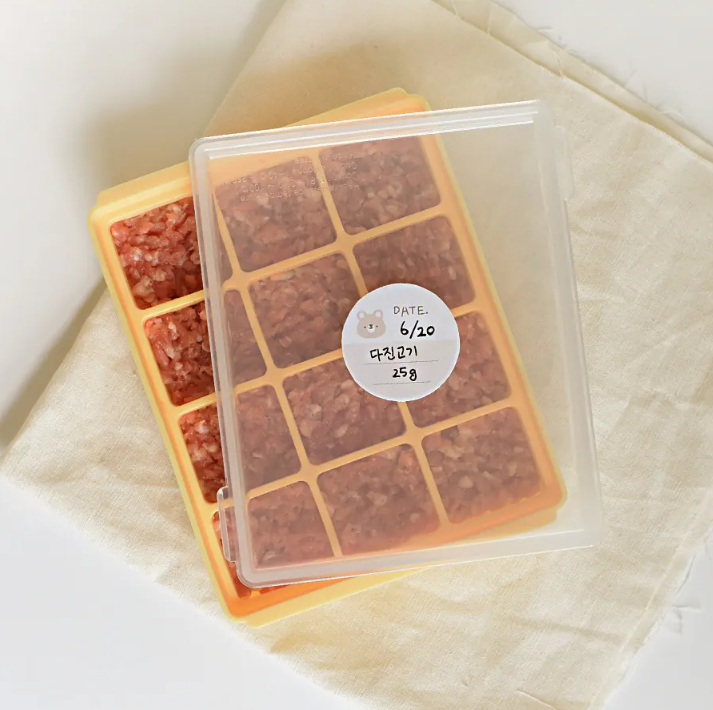 【Baby & I】Korea Silicone Baby Food Jelly Cube Storage (12 Cubes) [Mustard]