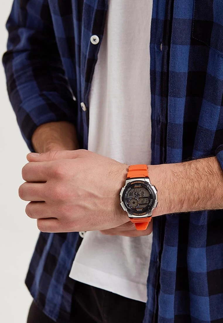 萬年鐘錶 - CASIO  卡西歐 多時區鬧鈴電子錶 AE-1000W-4B  錶徑 : 45mm