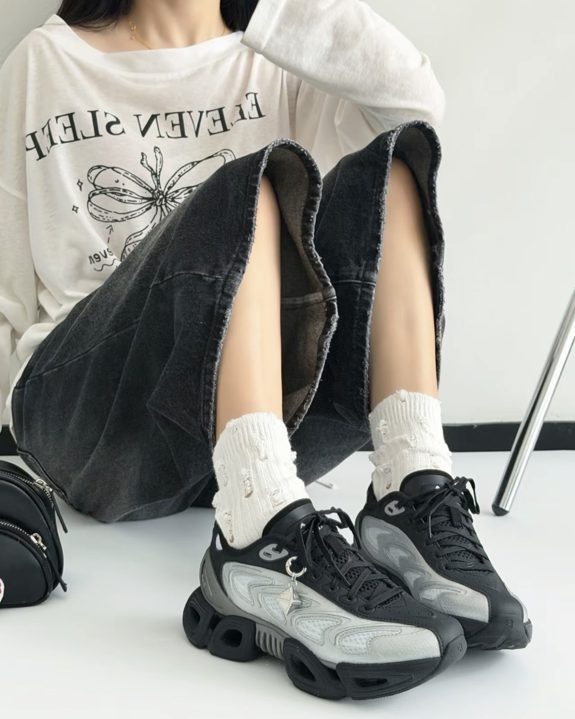 【預購】FILA VETTA SC 厚底老爹鞋 黑銀 F12W632155FBS