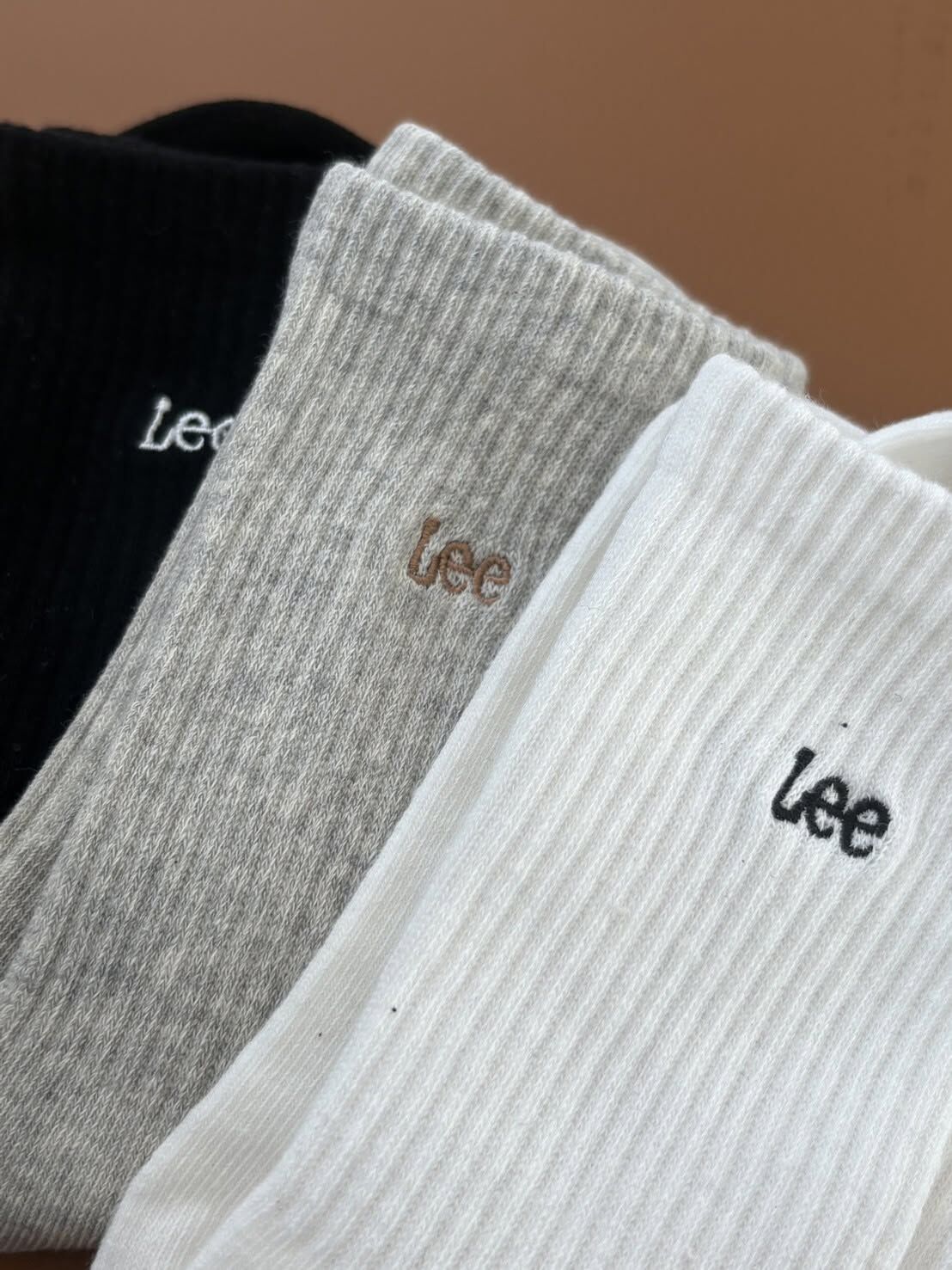 (預購) 韓國Lee 女款Logo 刺繡中筒襪禮盒組