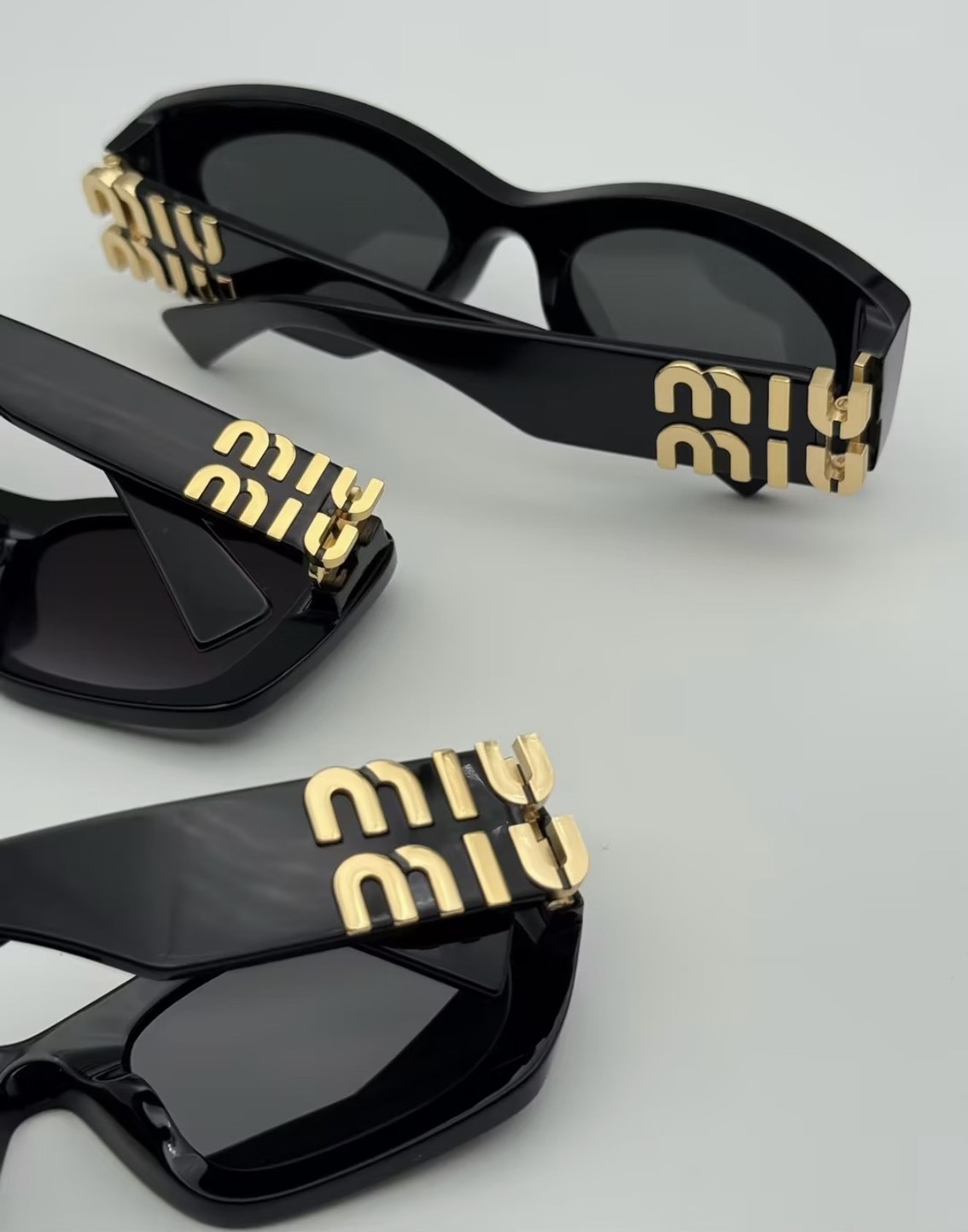 <趙露思同款>MIU MIU 經典字母LOGO 貓眼 墨鏡 太陽眼鏡
