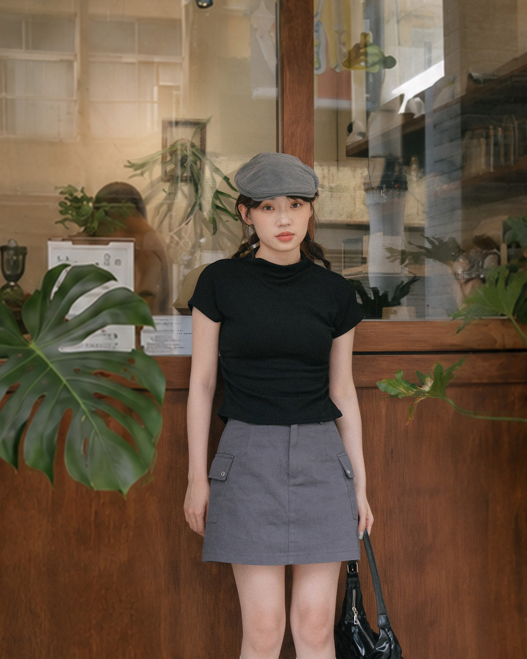 Micro-brushed, side-relief stretch turtleneck top - black【01099930】in stock+pre-order