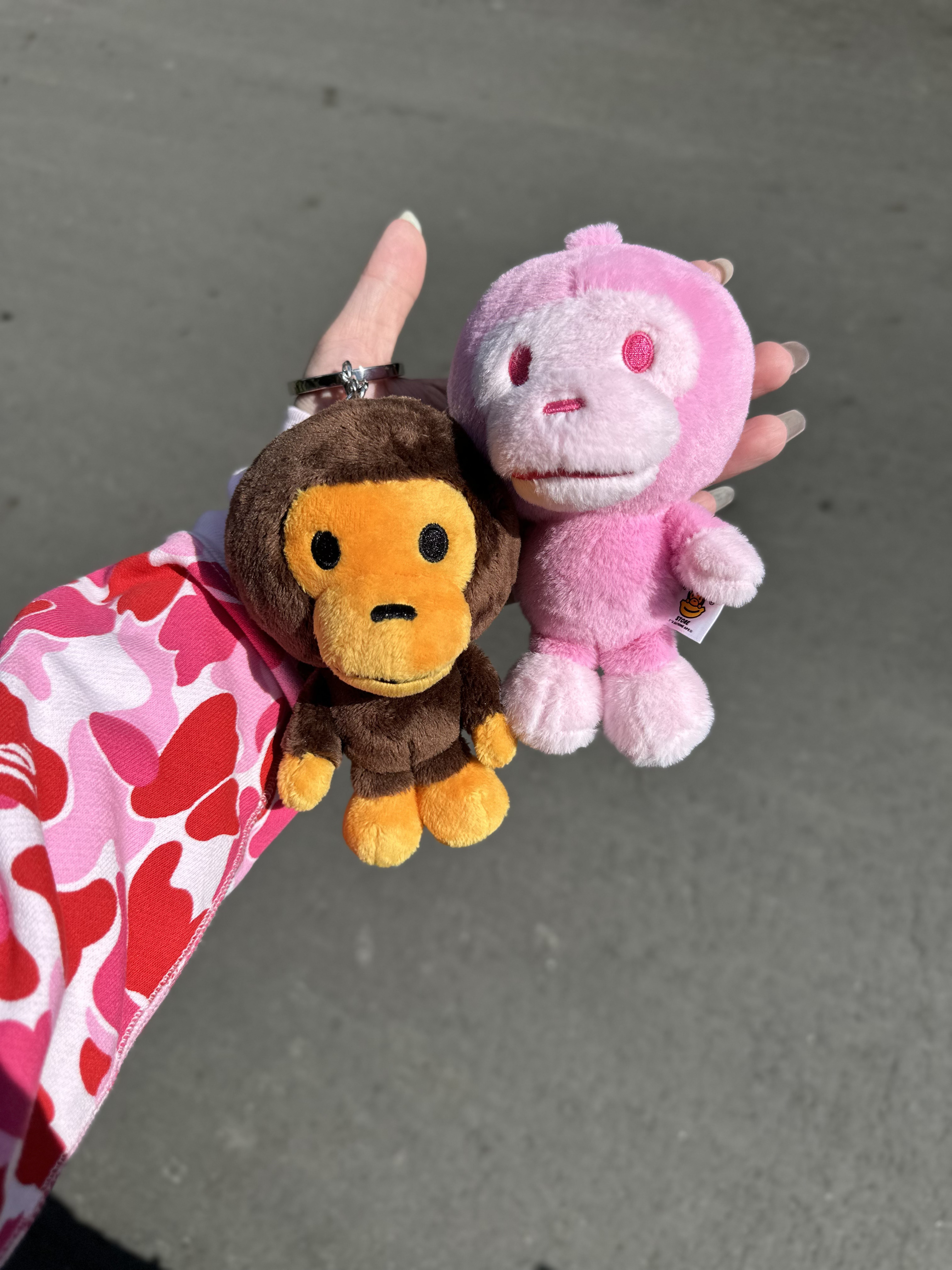 ☆ETW☆【EASY TO WEAR】BAPE BABY MILO PLUSH DOLL KEYCHAIN 吊飾 娃娃 鑰匙圈 配件 小猴子