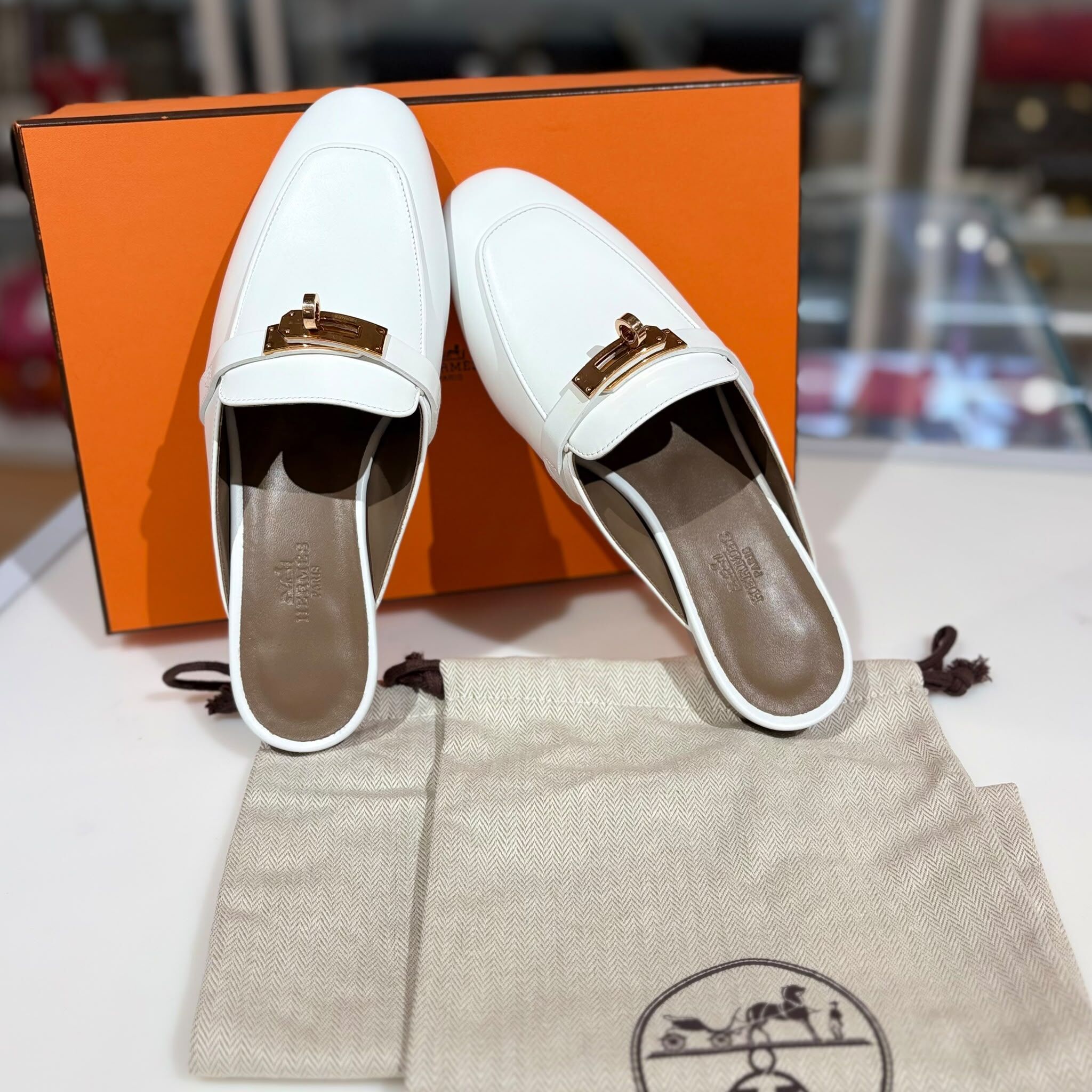 限時4折!!! 全新HERMES密頭拖鞋36.5碼,白色小羊皮/玫瑰金扣, Kelly Mules Shoes, Slipper Oz Mule,#BRAND NEW #香榭站正品