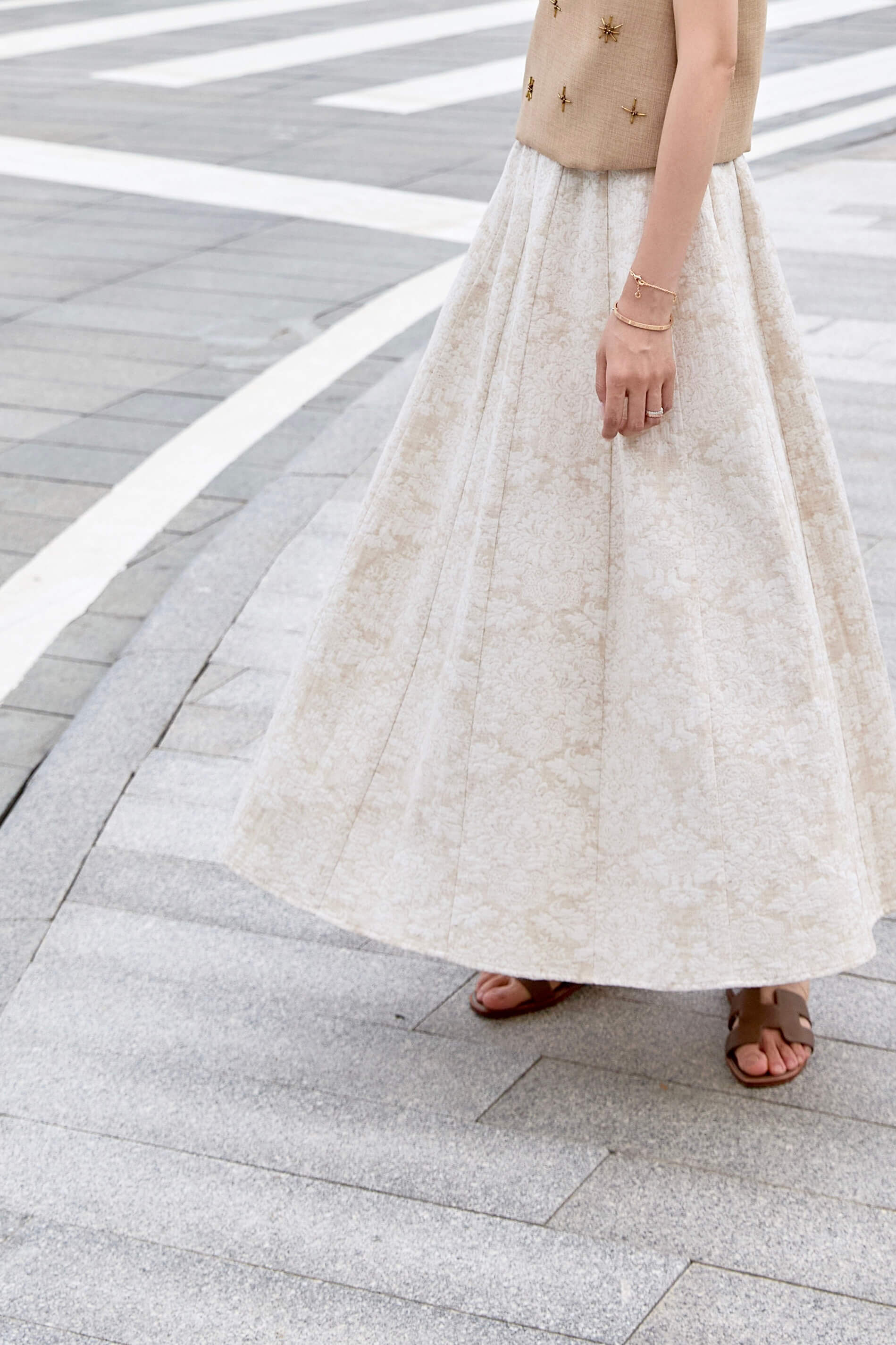 Tailored Floral Print Linen-Blend Midi Skirt_SK269L28