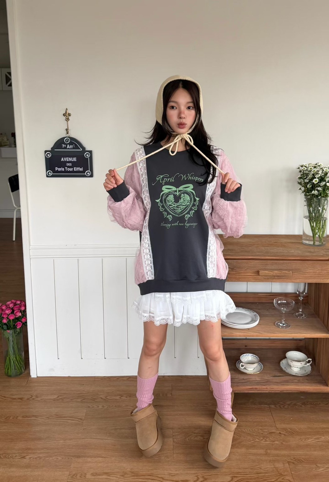 拚蕾絲紗袖愛心徽章長袖t