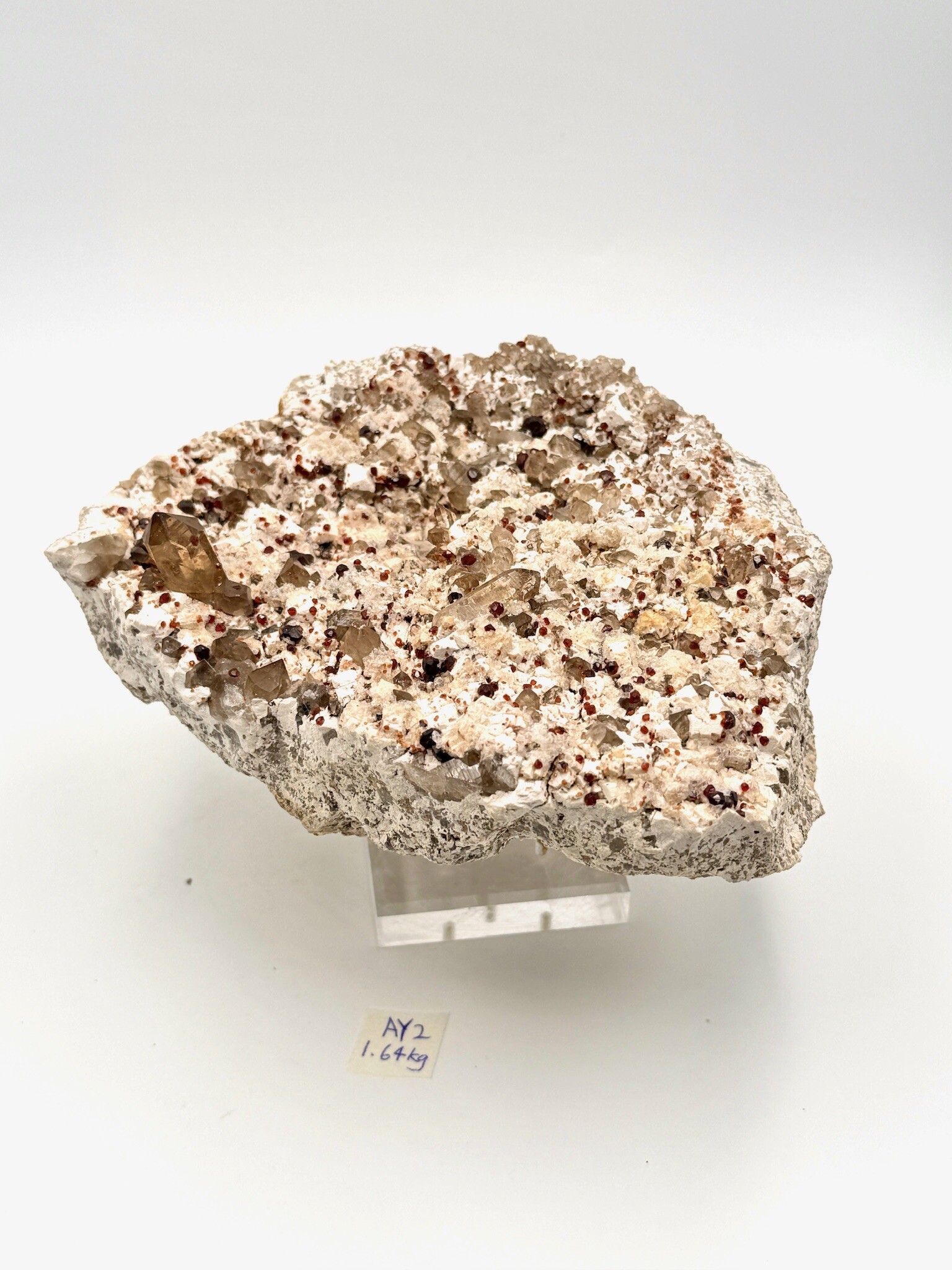 DO262 AY2 石榴石共生玉滴石1.64kg