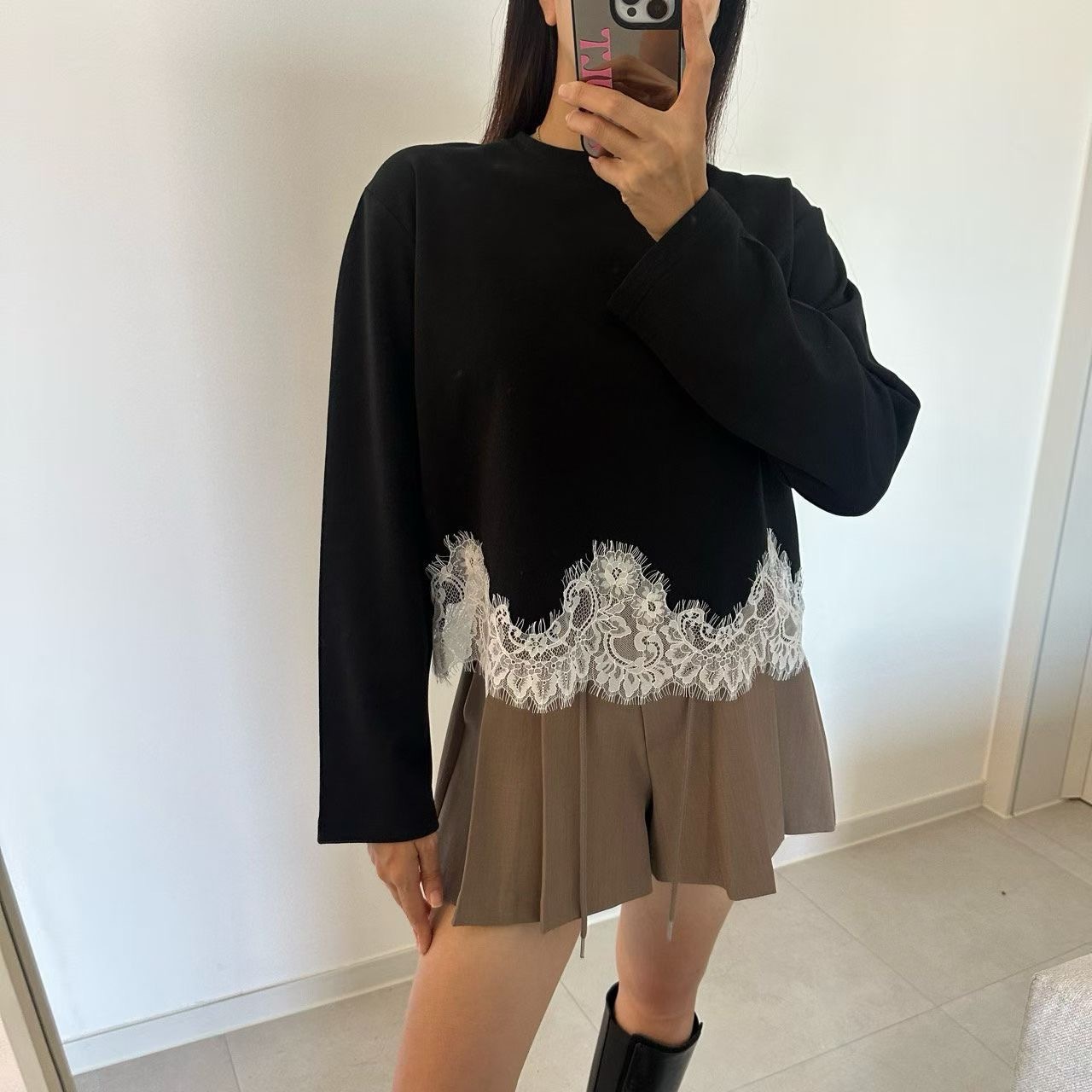 波紋蕾絲短版長袖T
