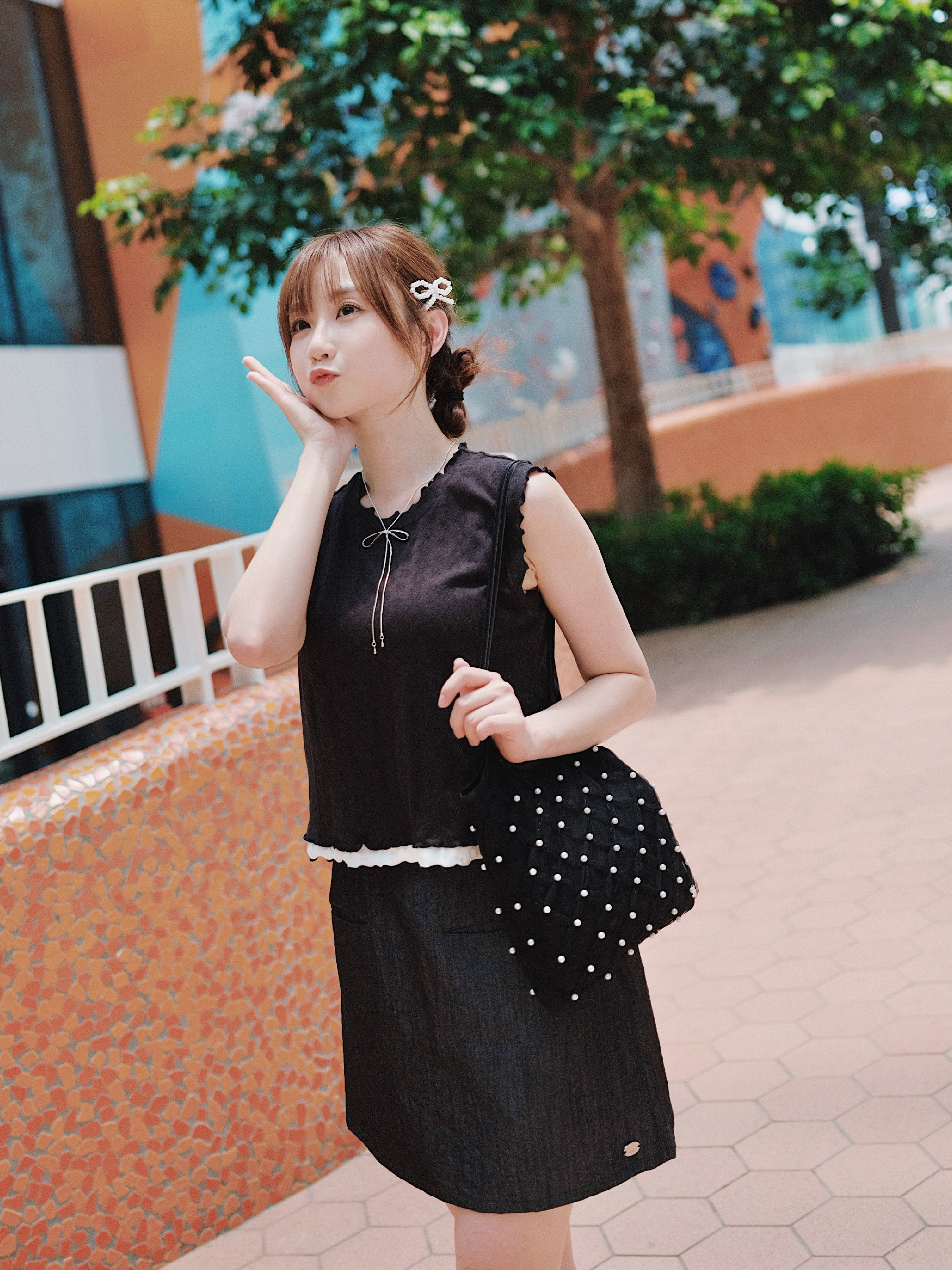 四色 / 花朵雙層拼色滾邊背心 / Floral Two-Tone Ruffle Edge Tank Top