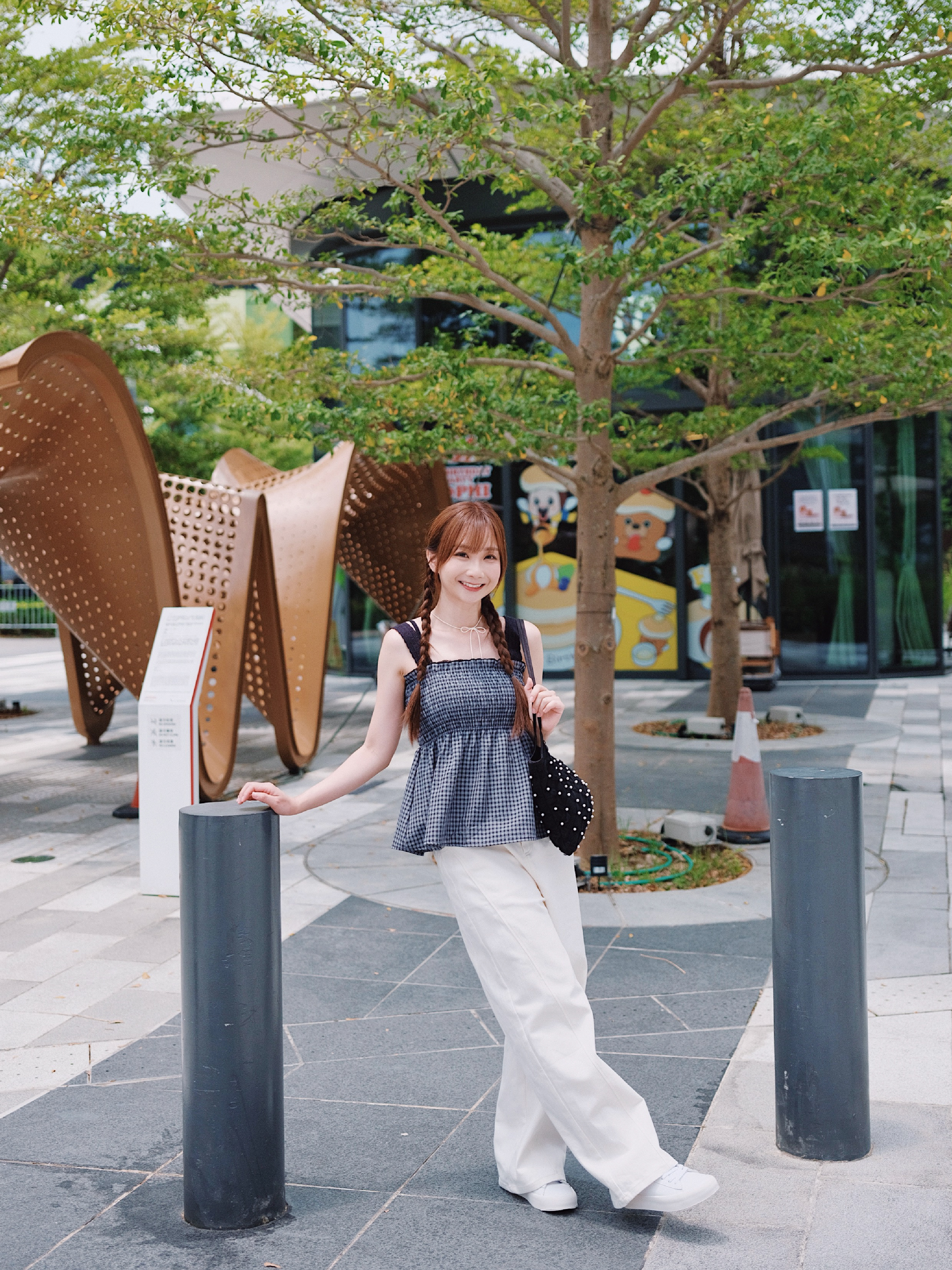 三色 / 顯瘦車線斜布直筒長褲 / Seamed Twill Straight-Leg Trousers