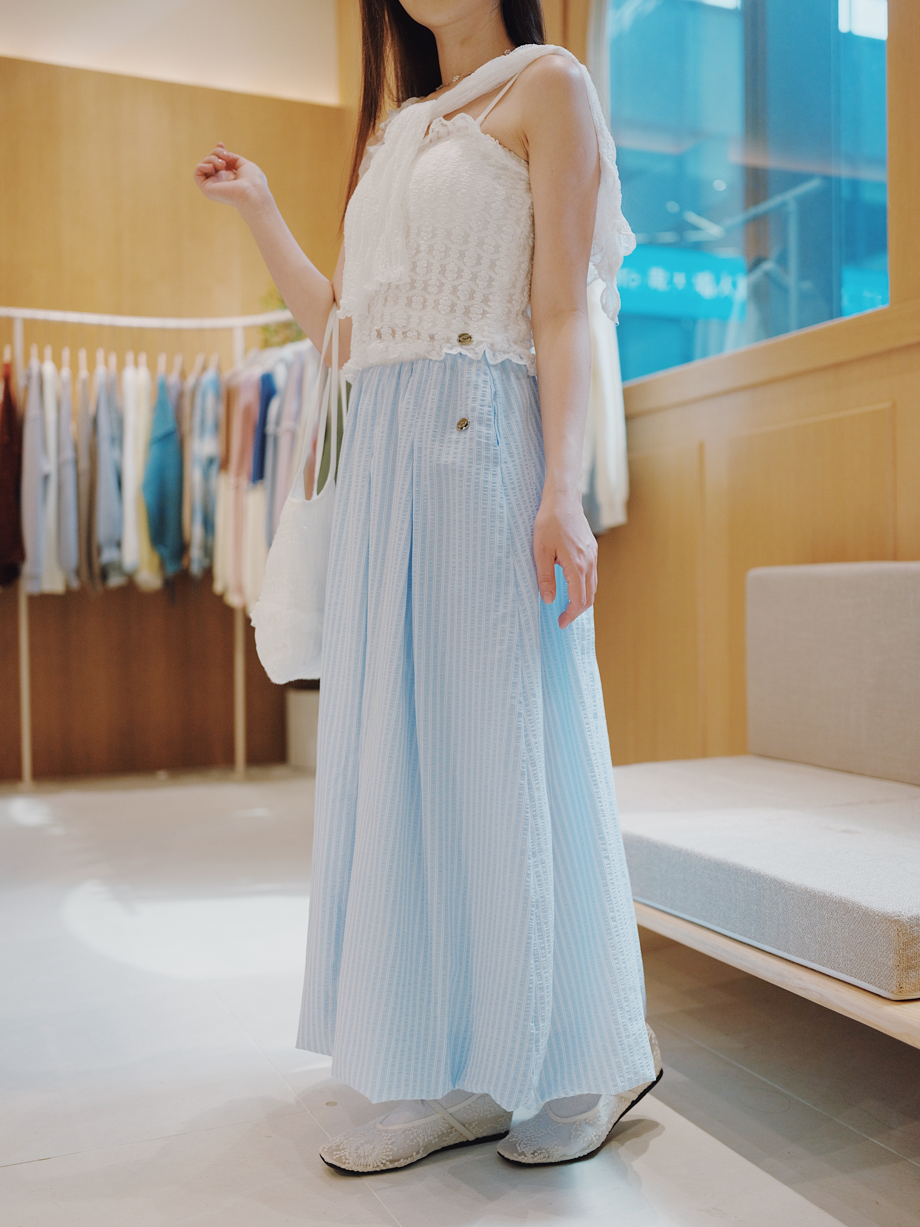 兩色 / 蕾絲腰圍拼接直間泡泡裙 / Contrast Lace Striped Seersucker Bubble Skirt