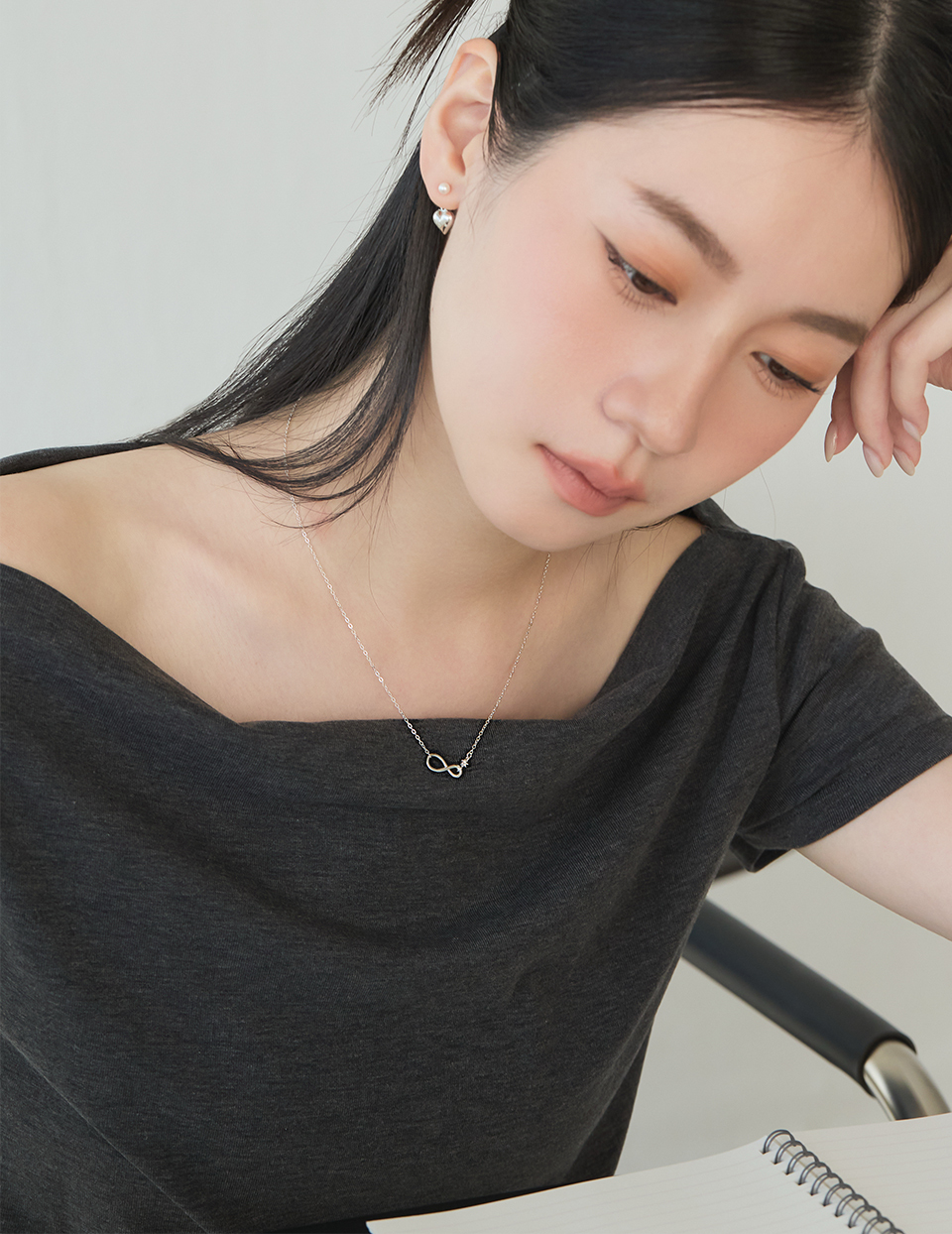 【925純銀】簡約鑲鑽無限項鍊