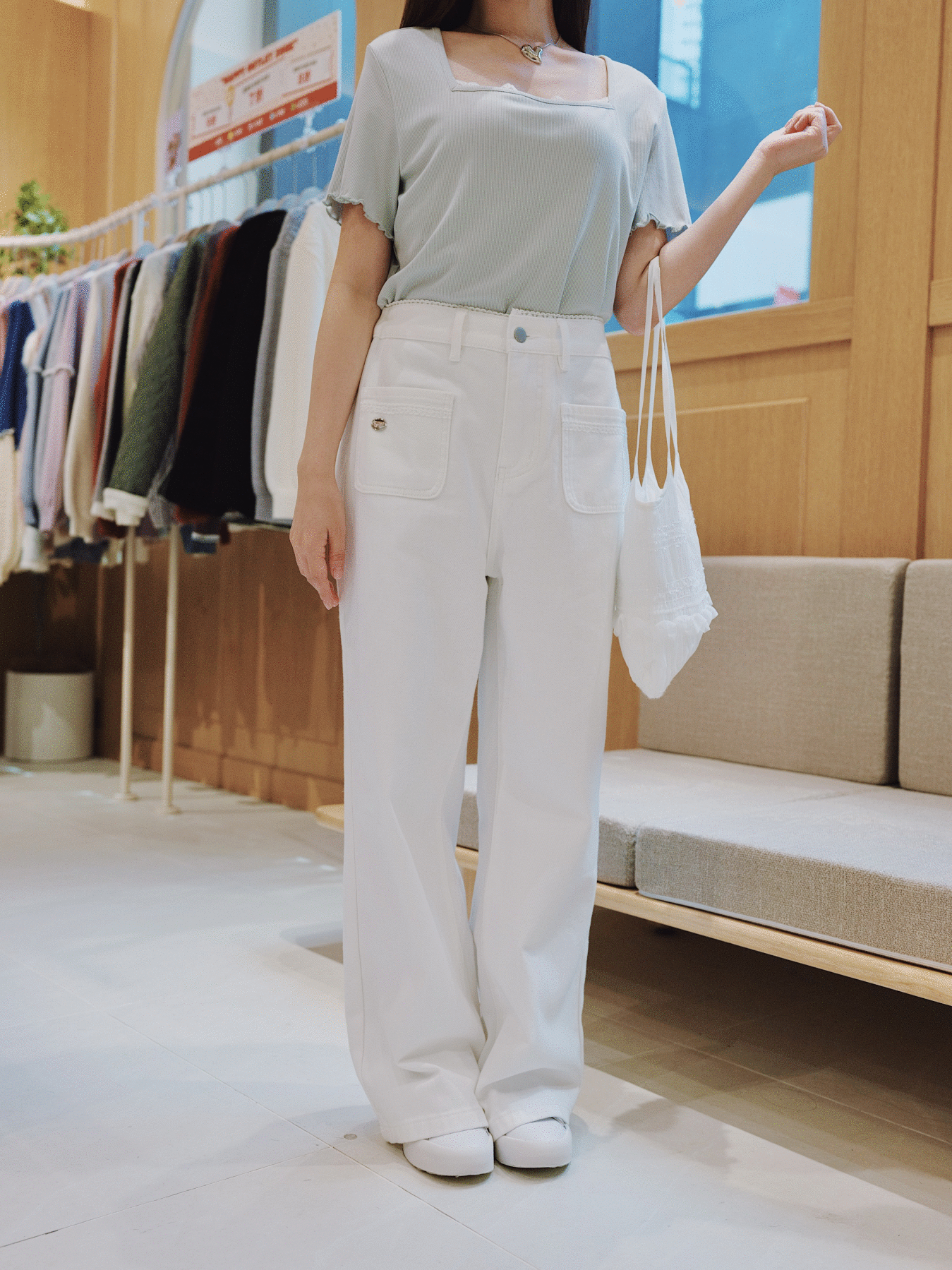 【新色加入🤍】三色 / 法式蕾絲仿貼袋牛仔長褲 / Lace-Trim Faux Pocket Straight Jeans