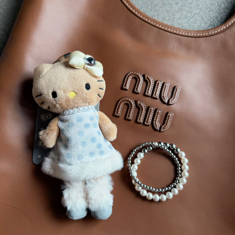 日本 SANRIO Hello Kitty Style Up系列長腳掛飾 氣質名媛 珍珠 烤焦