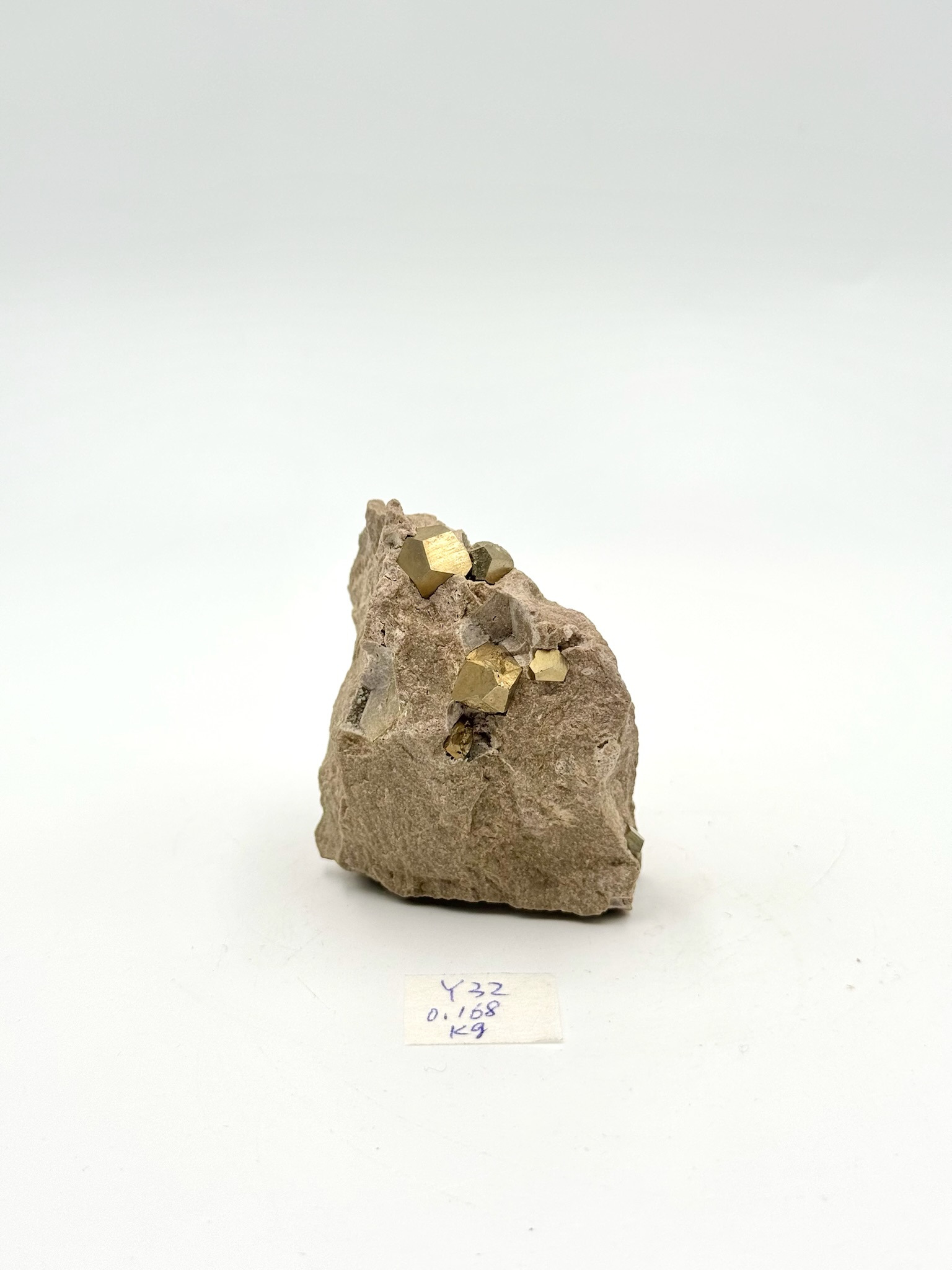 DO254 Y32 金屬礦0.168kg