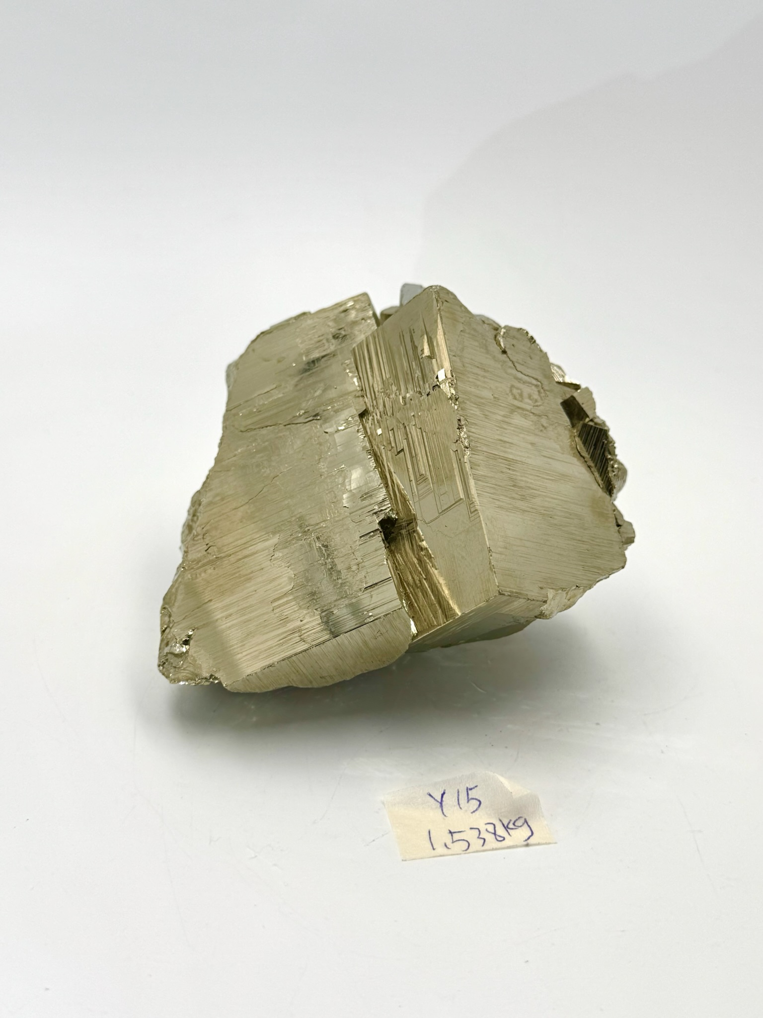 DO238 Y15 金屬礦1.538kg